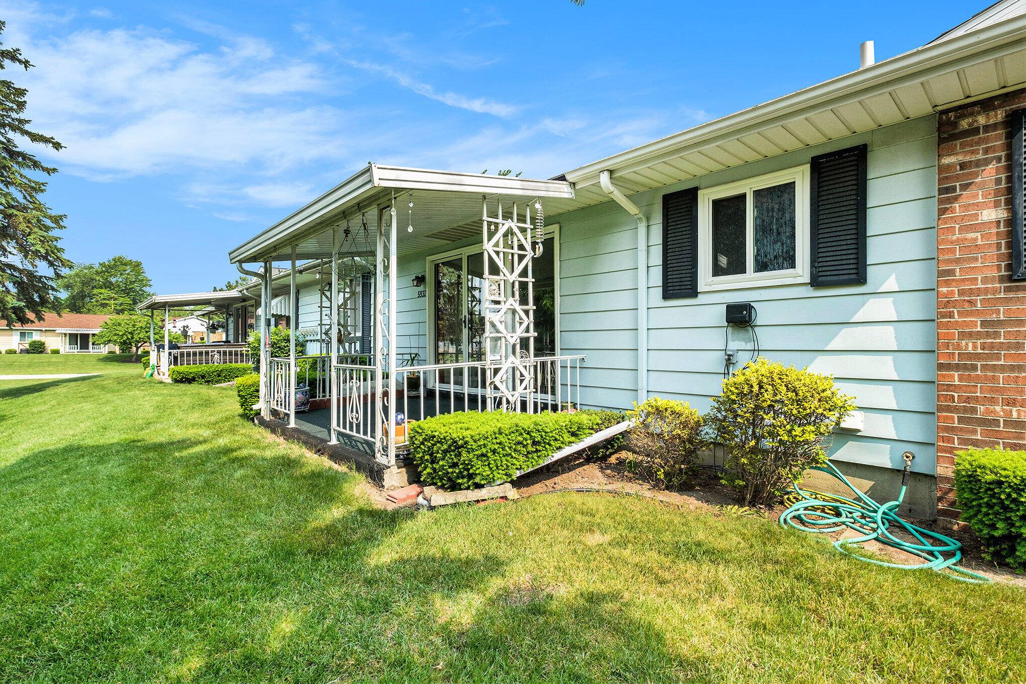 Kentwood, MI 49548,5932 Leisure South SE Drive