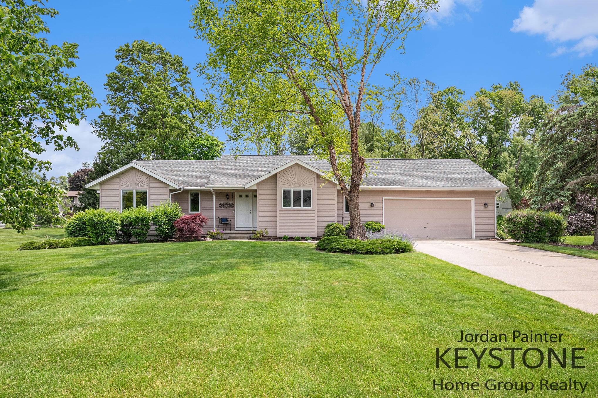 Comstock Park, MI 49321,5896 Rollaway NE Drive
