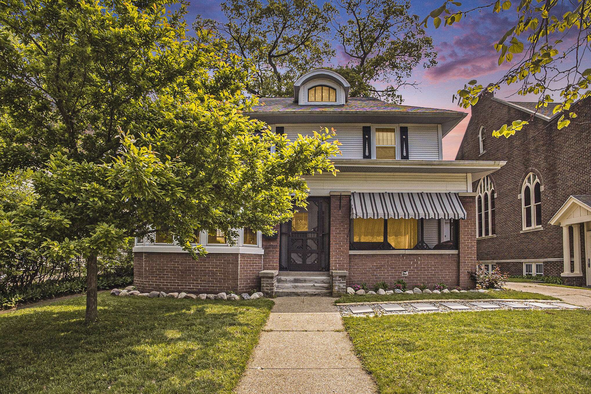 Muskegon, MI 49441,2046 bourdon Street