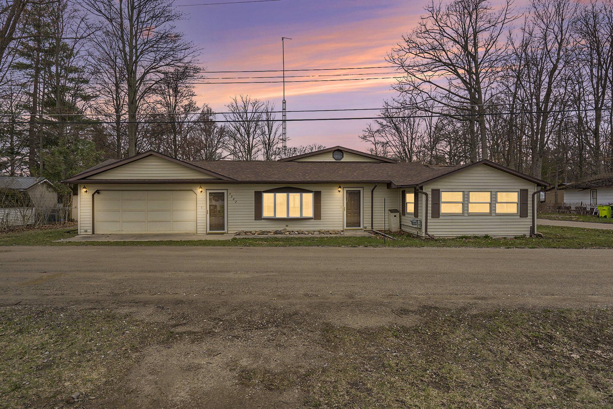 Beaverton, MI 48612,4302 Lake Drive