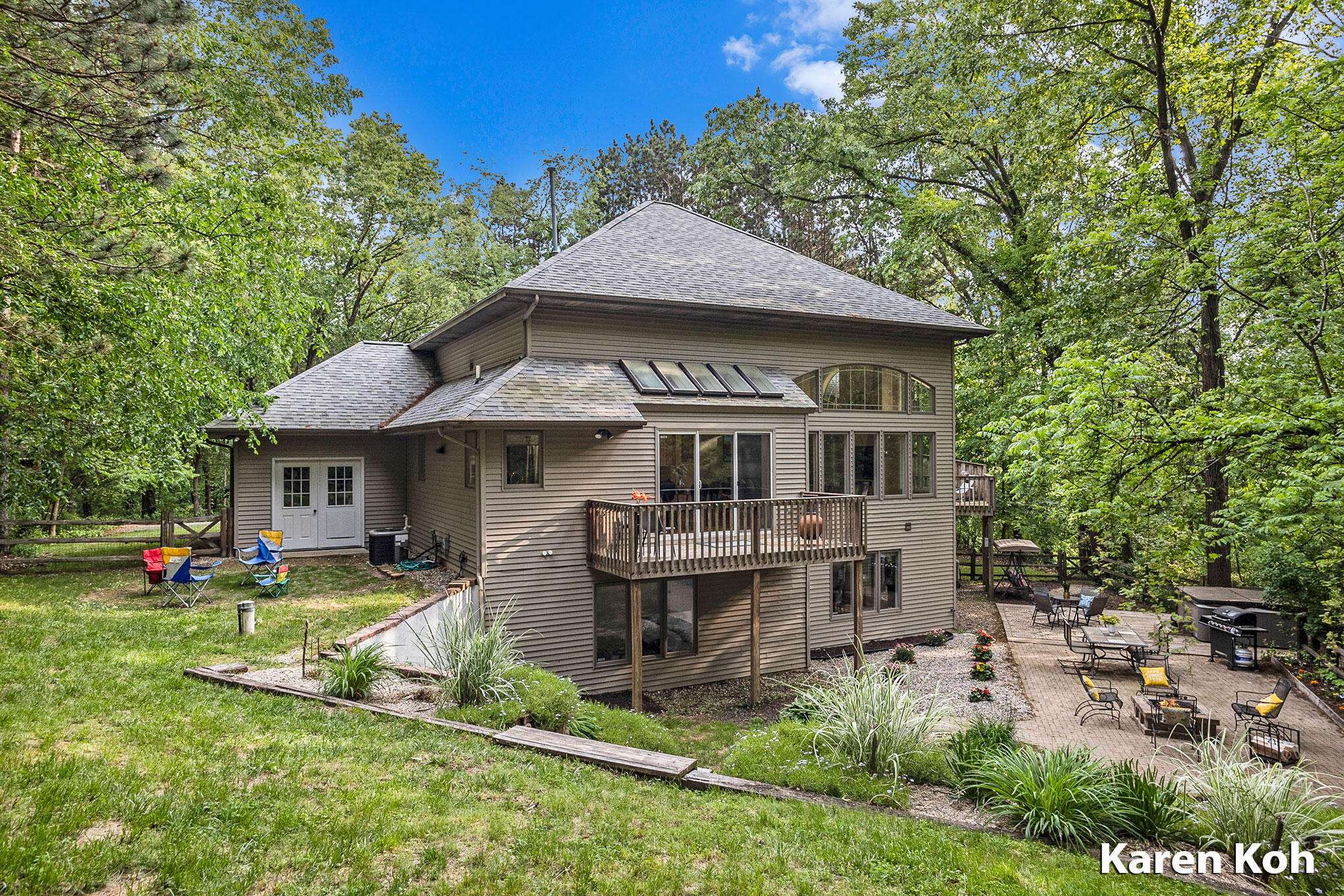 Ada, MI 49301,240 Pettis NE Avenue