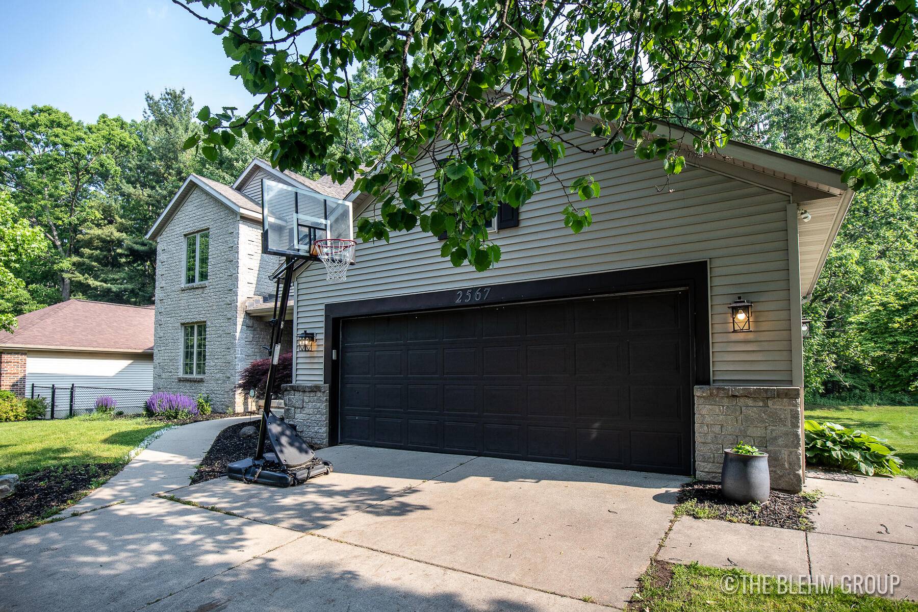 Wyoming, MI 49519,2567 Golfbury SW Drive