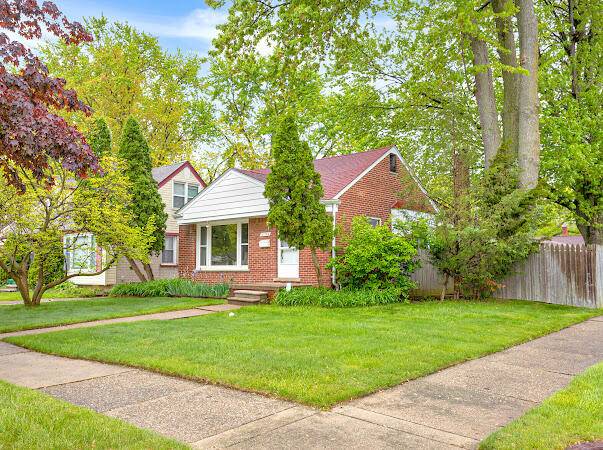 Oak Park, MI 48237,23165 Church Street