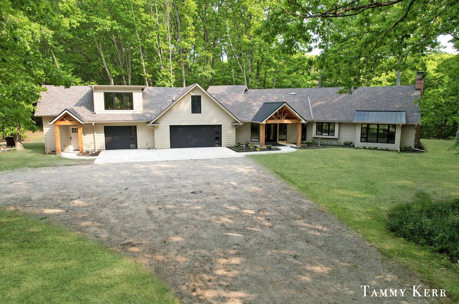 Saugatuck, MI 49453,582 Campbell Road