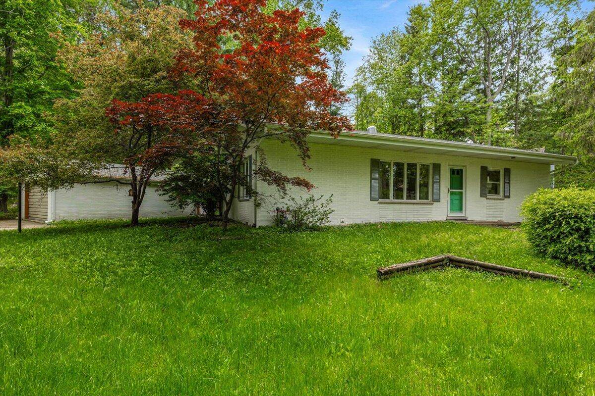 Sawyer, MI 49125,12270 Linden Avenue