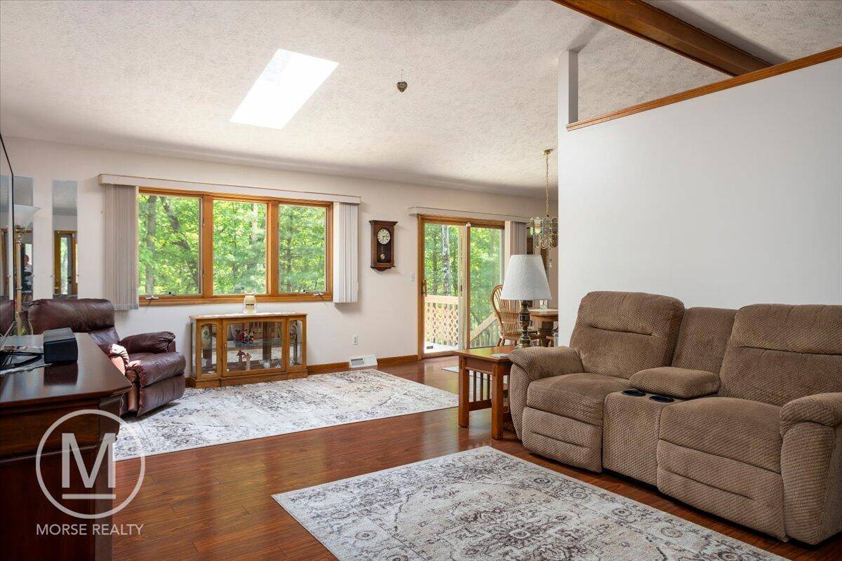 Ada, MI 49301,9057 Vergennes SE Street