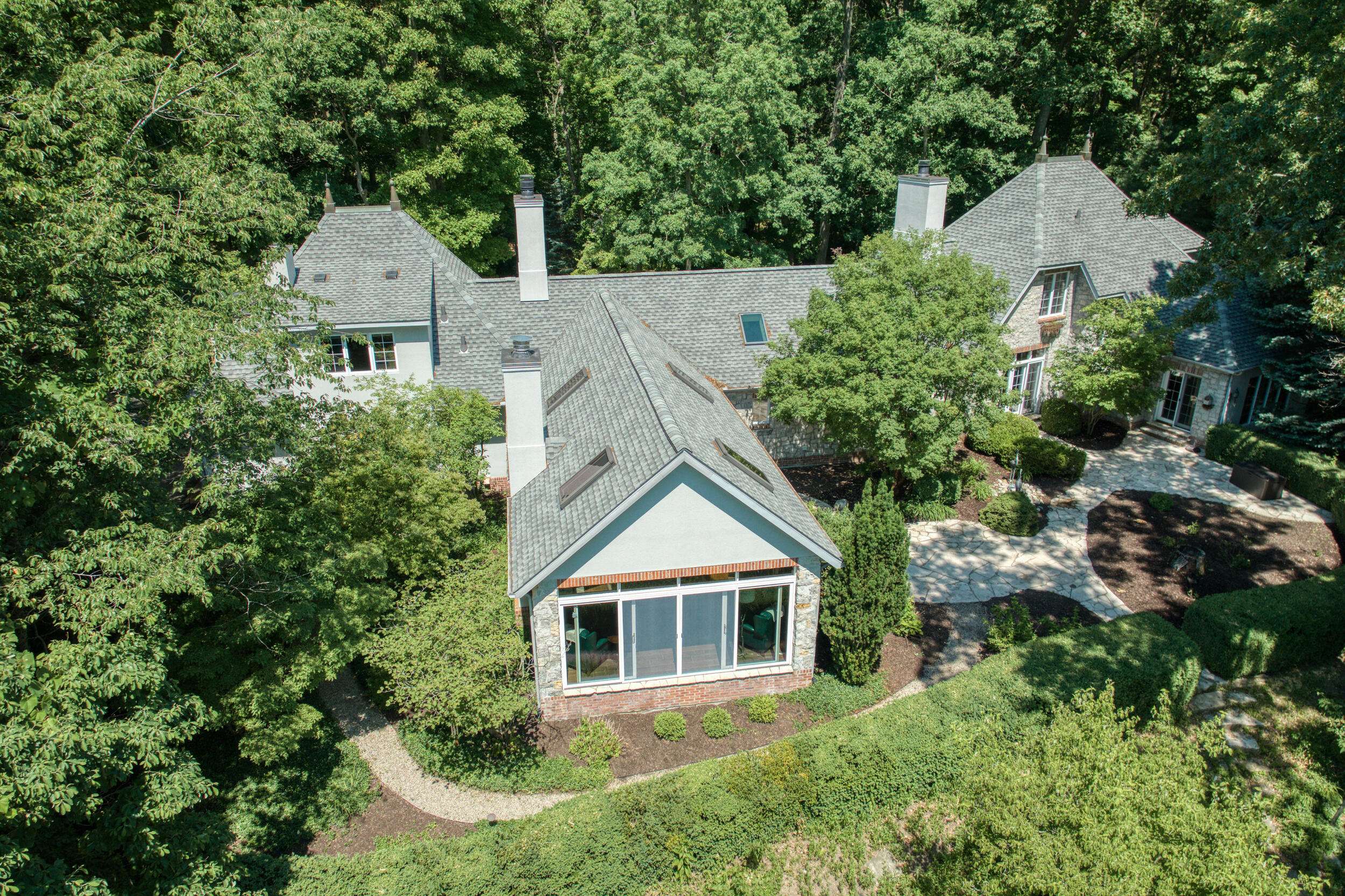Saugatuck, MI 49453,6242 131st Avenue