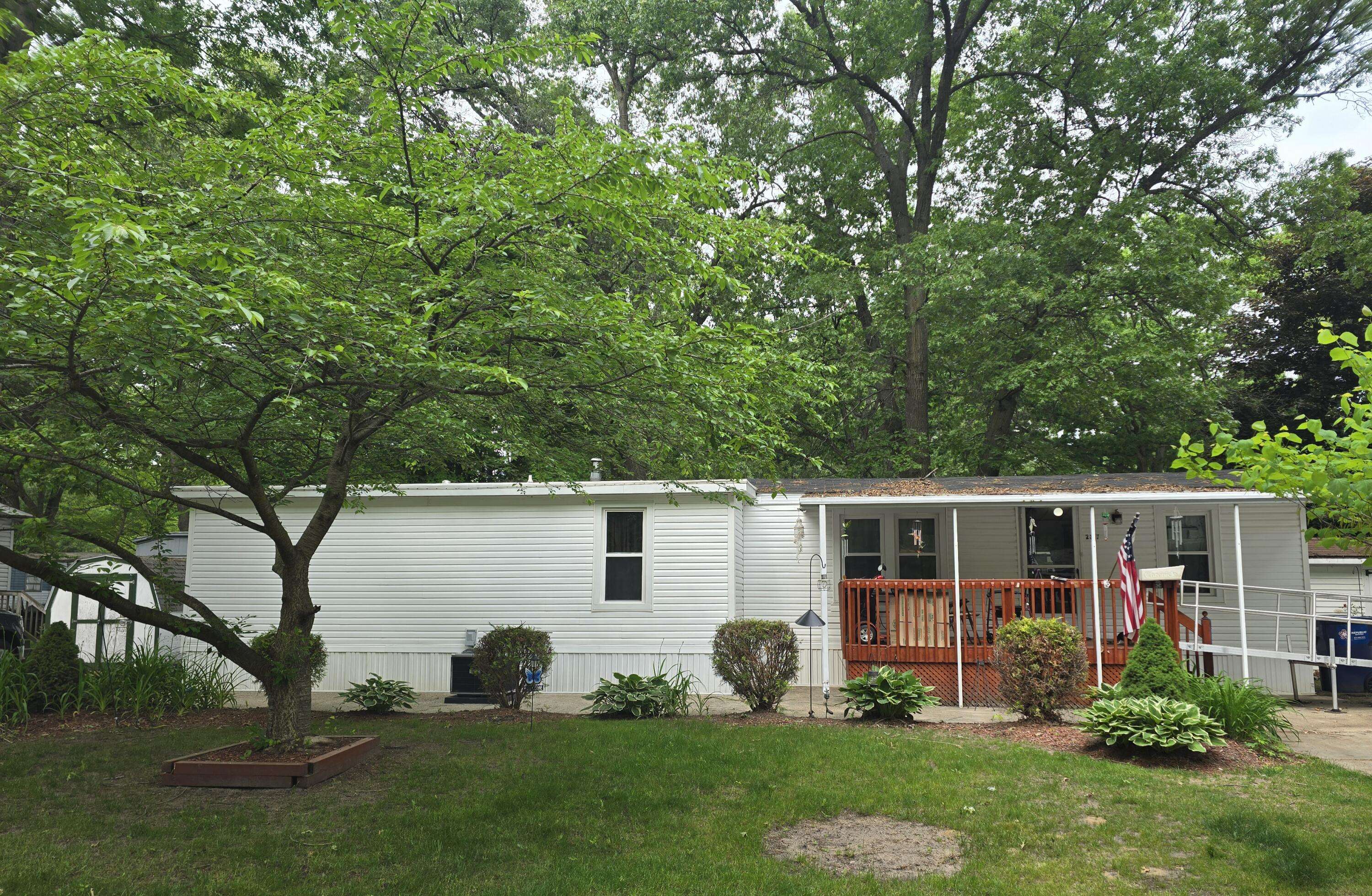 Muskegon, MI 49442,2317 Shamrock Lane