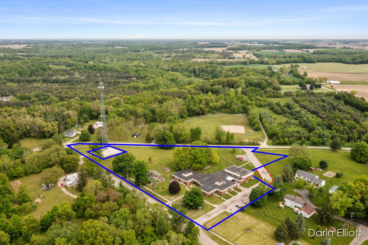 Hubbardston, MI 48845,306 W Russell Street