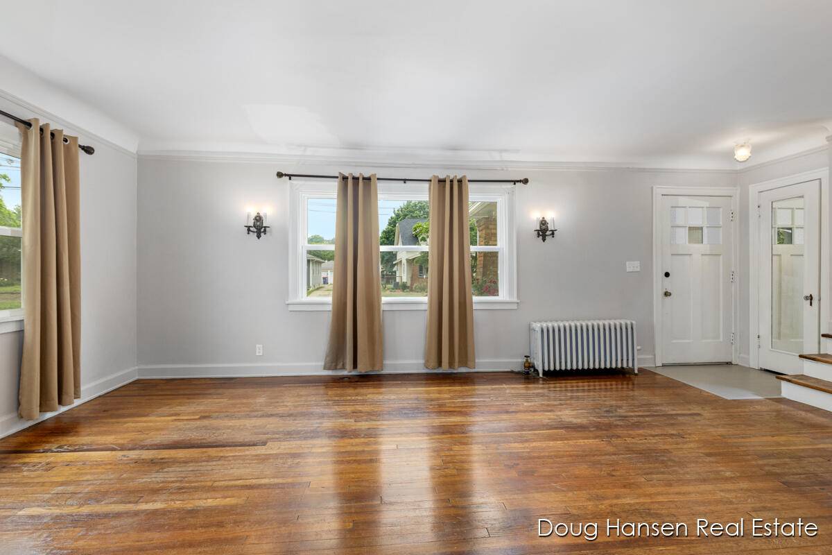 Grand Rapids, MI 49504,238 Richards SW Avenue