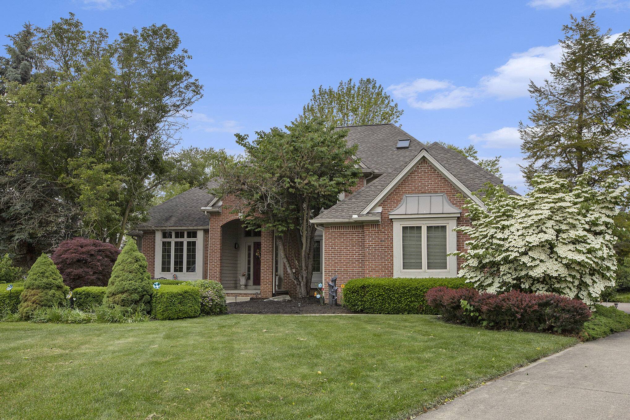 Ann Arbor, MI 48108,5448 Waterfield Court