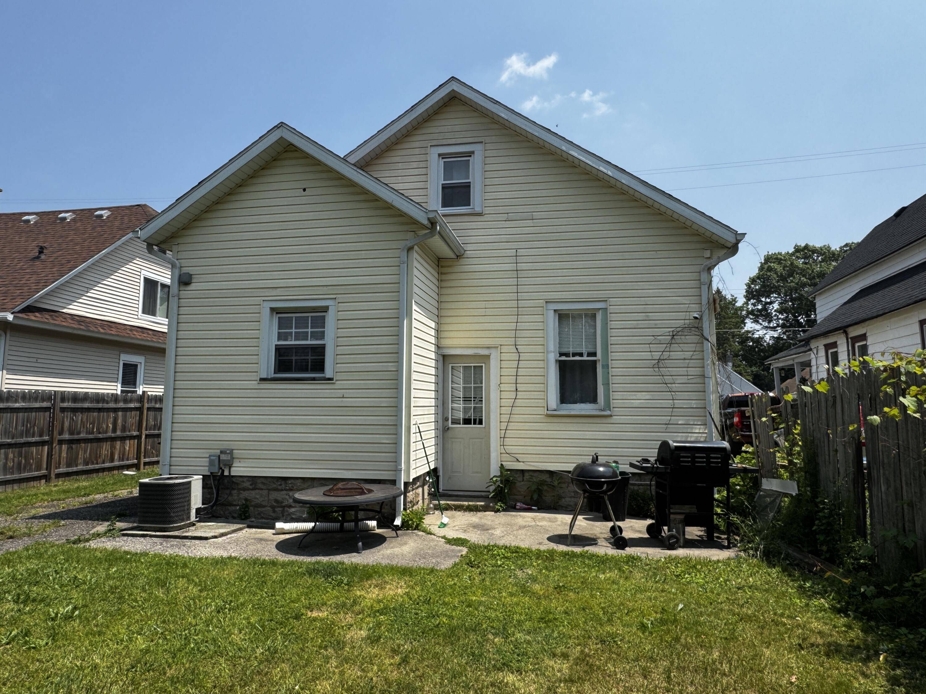 Wyoming, MI 49509,2101 Godfrey SW Avenue