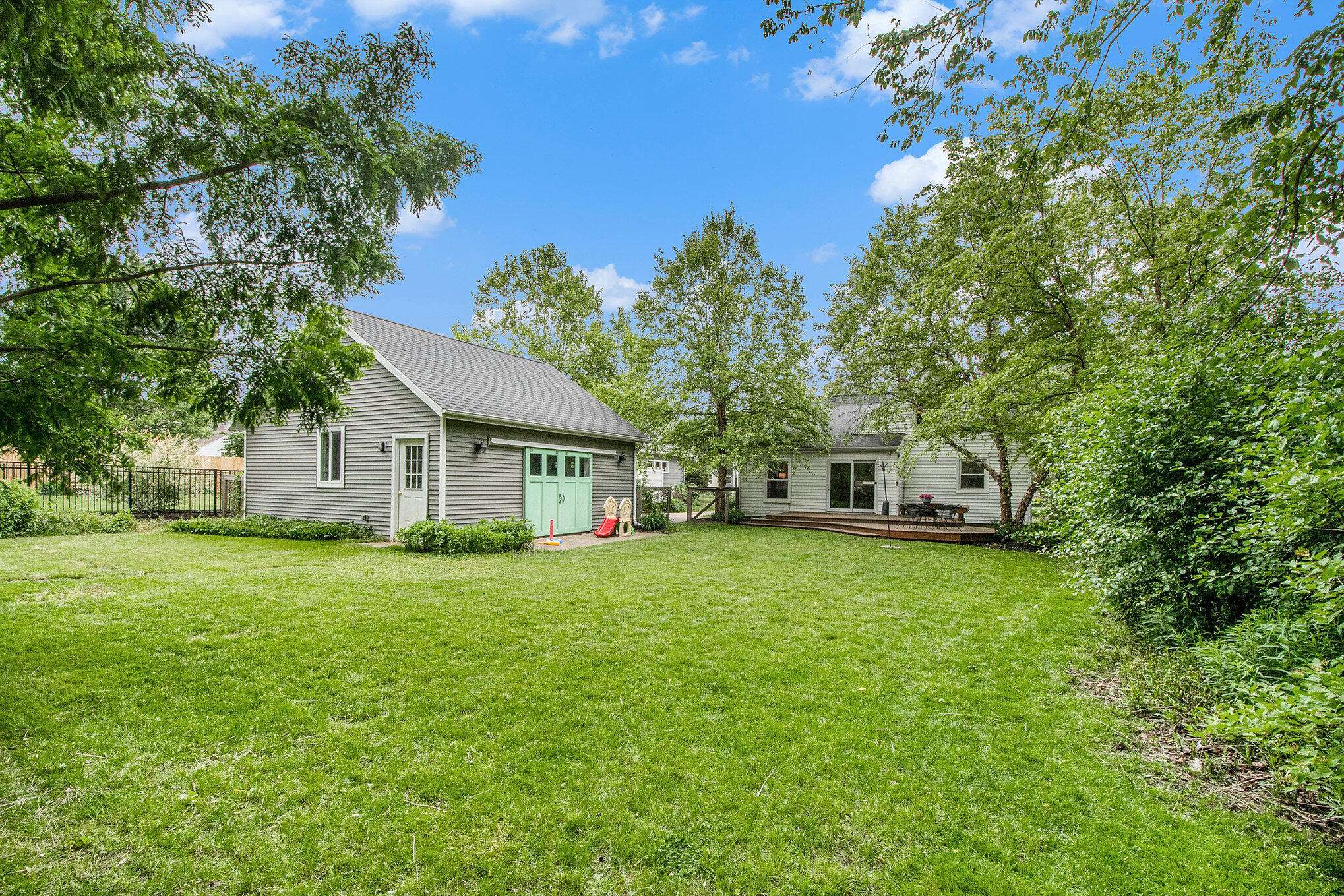 Grand Rapids, MI 49506,2331 Burchard SE Street
