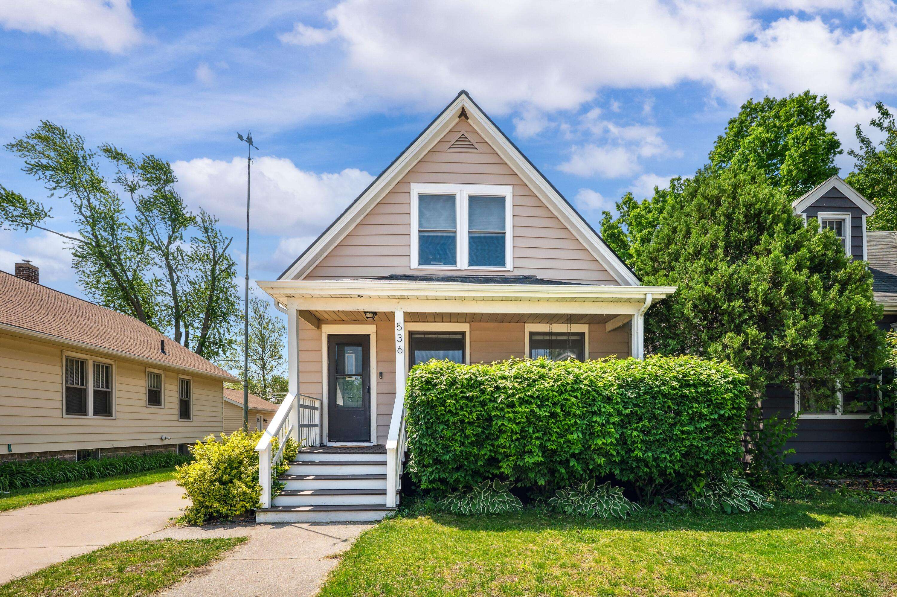 St. Joseph, MI 49085,536 La Salle Avenue