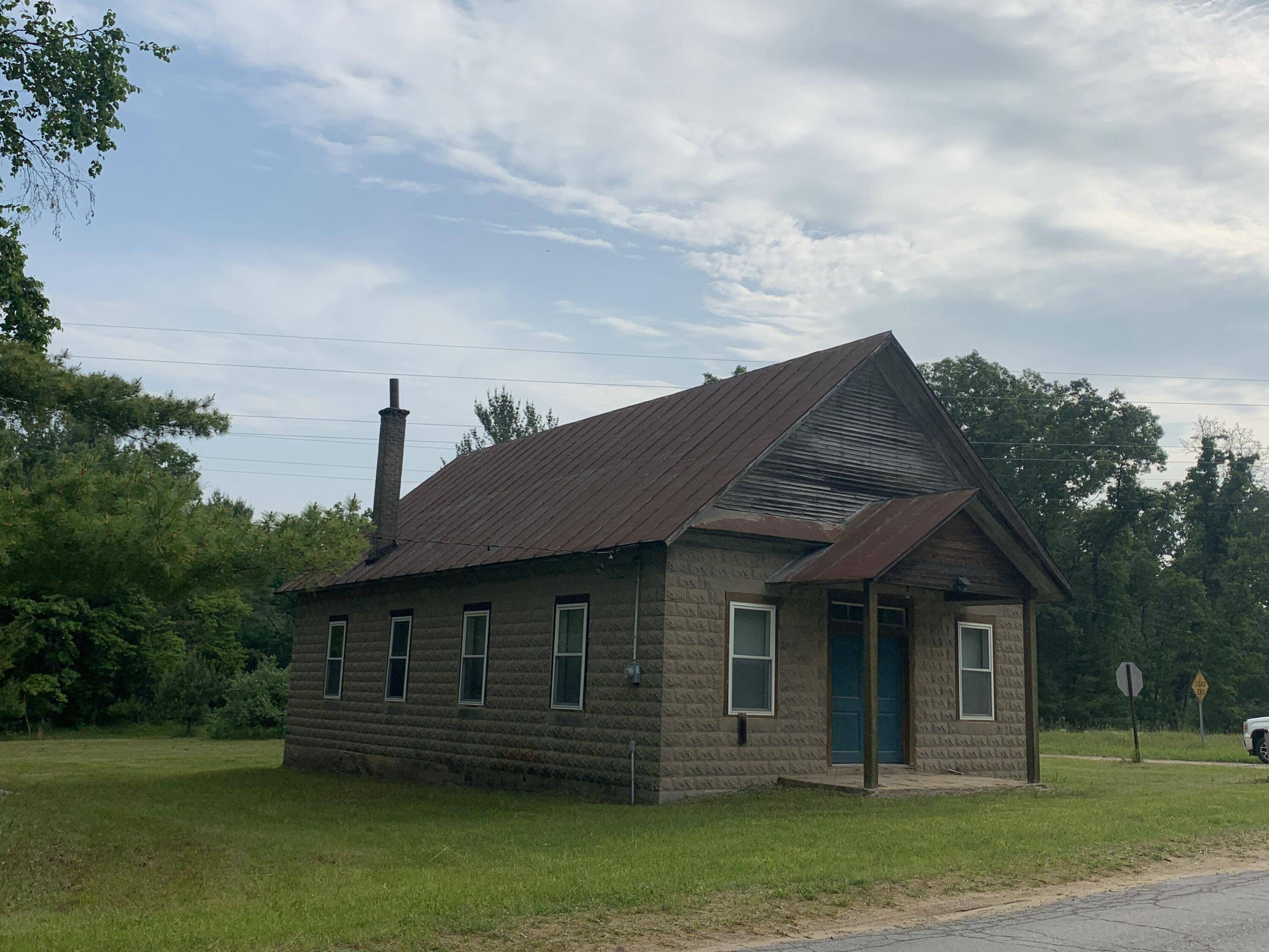 Newaygo, MI 49337,7193 E 72nd Street