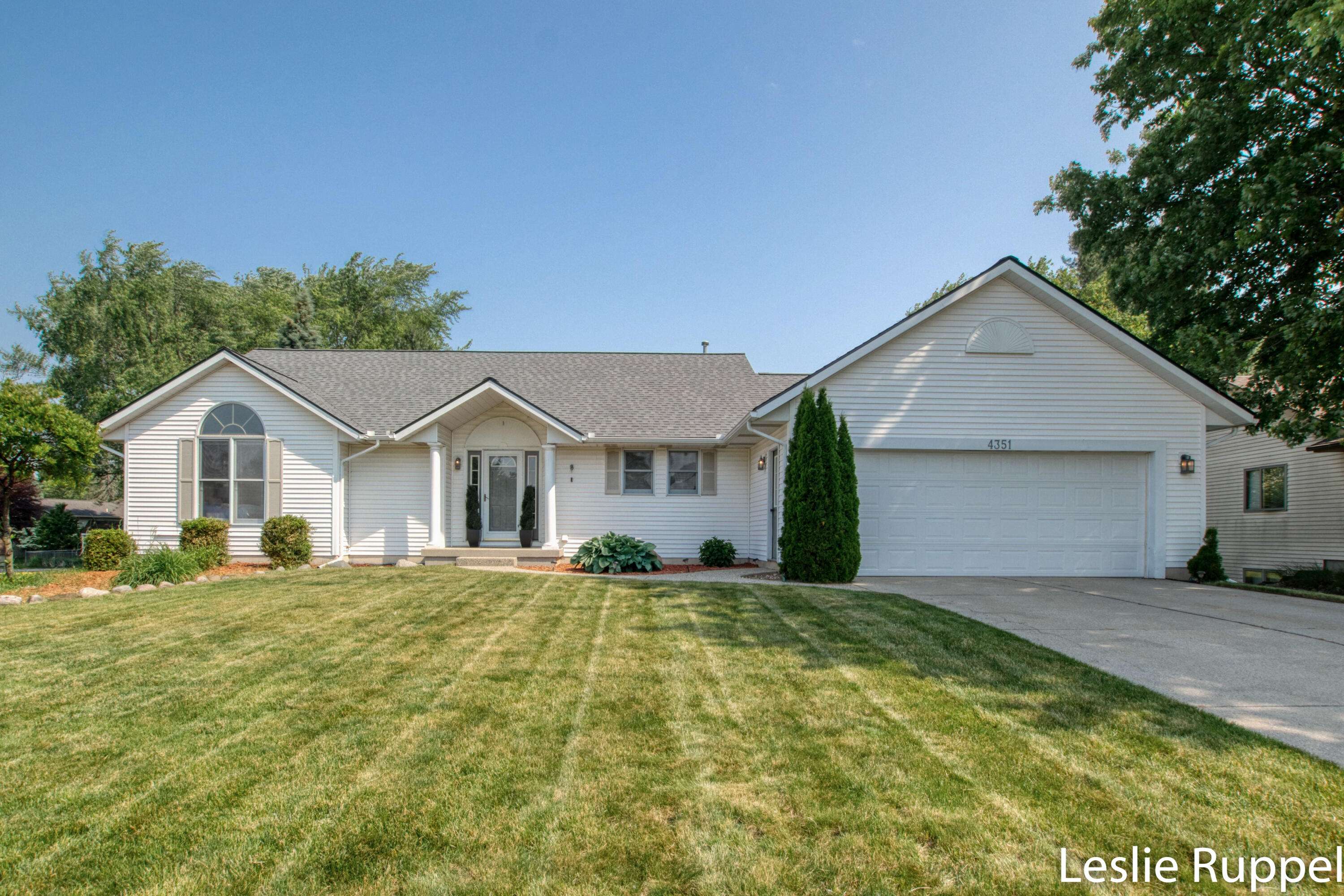 Wyoming, MI 49418,4351 Windcrest SW Drive