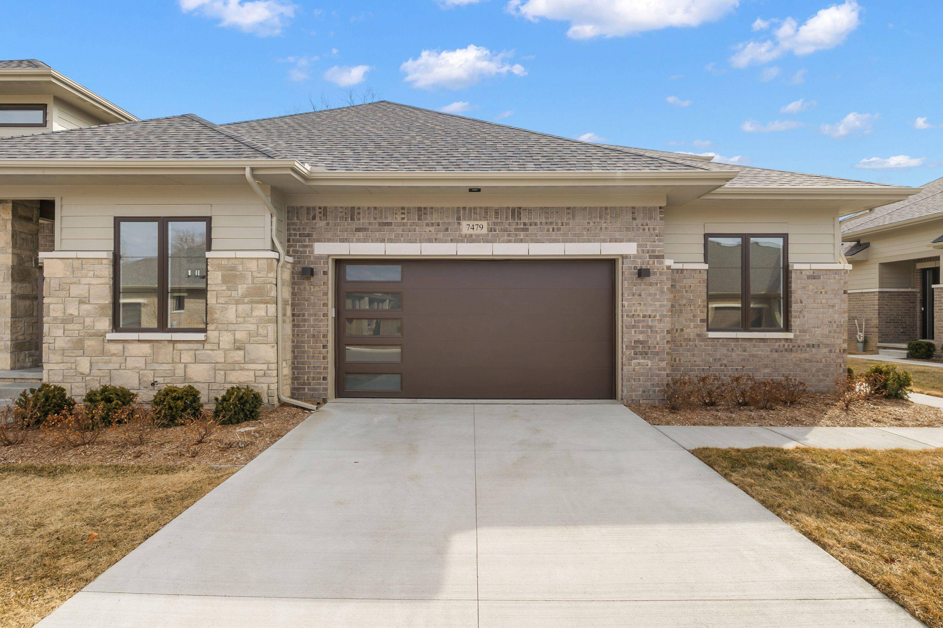 West Bloomfield, MI 48322,7479 Gramercy Circle