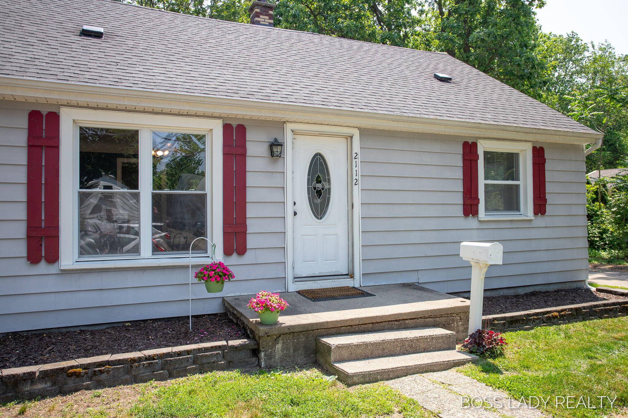 Wyoming, MI 49509,2112 Johanna SW Avenue