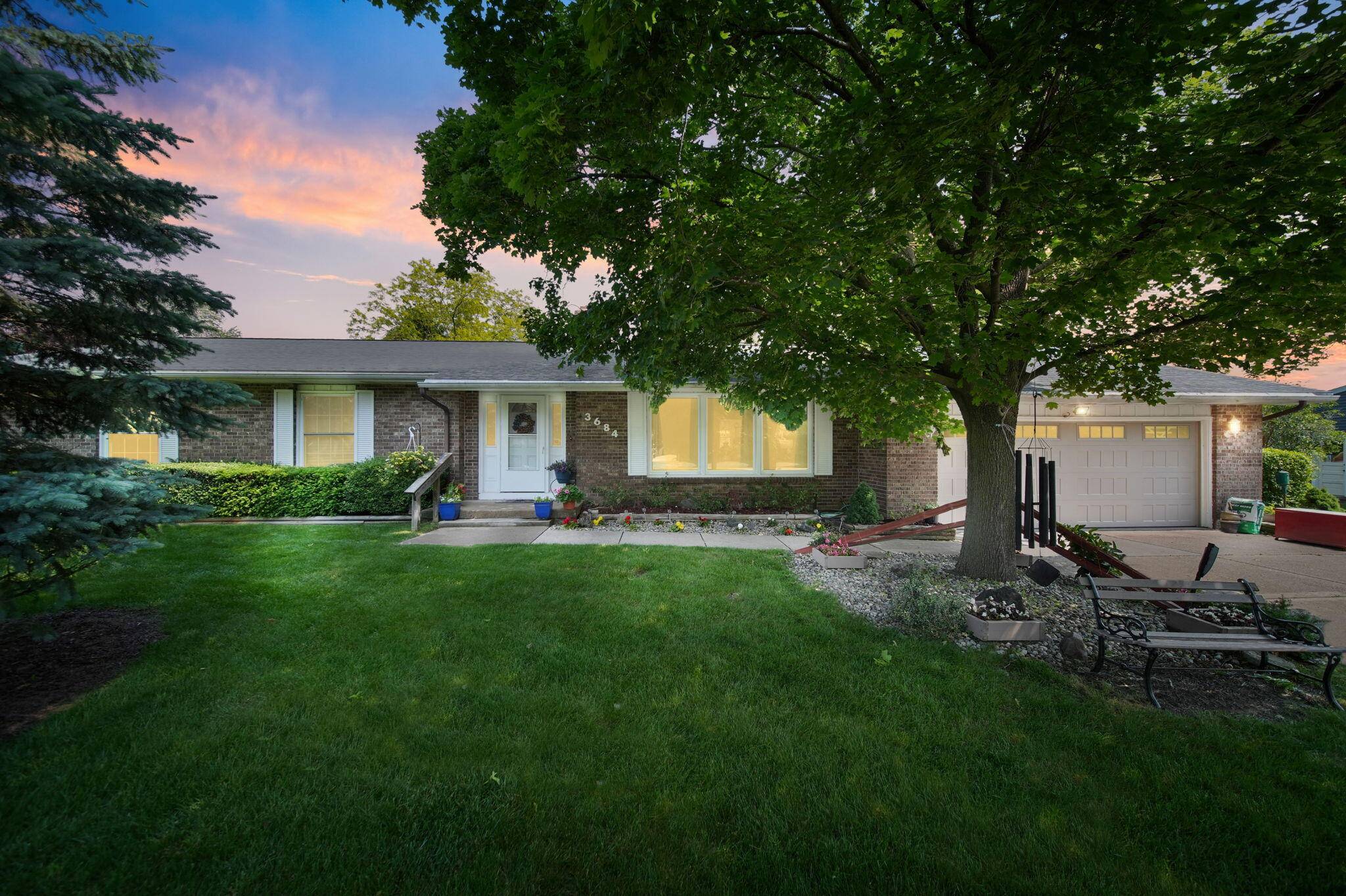 Mason, MI 48854,3684 W Howell Road