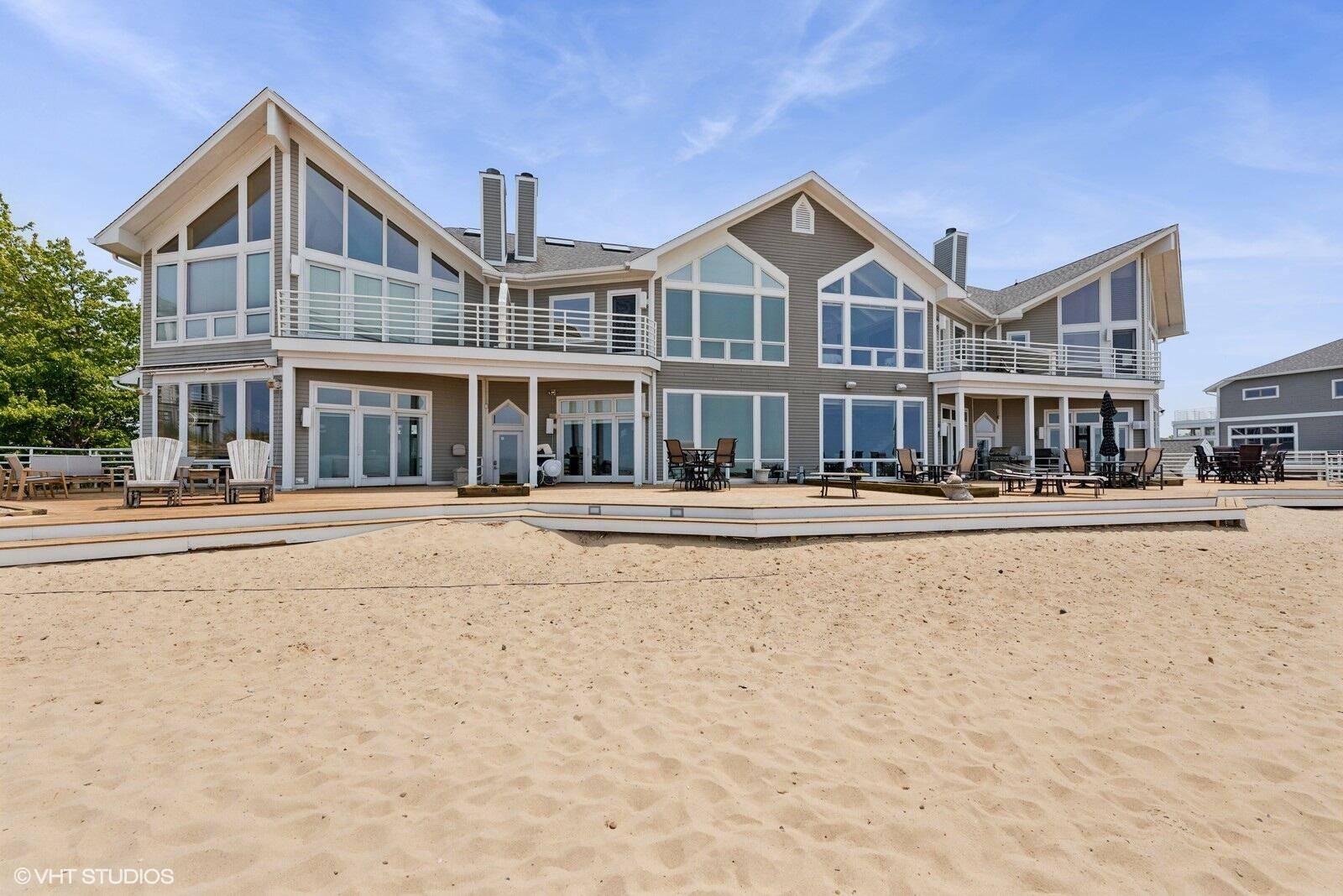 New Buffalo, MI 49117,400 Lake Drive #C