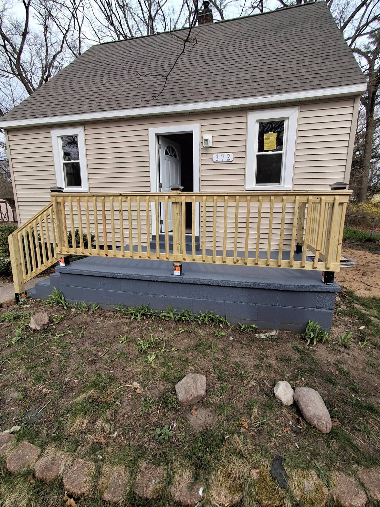 Muskegon, MI 49442,372 Creston Street
