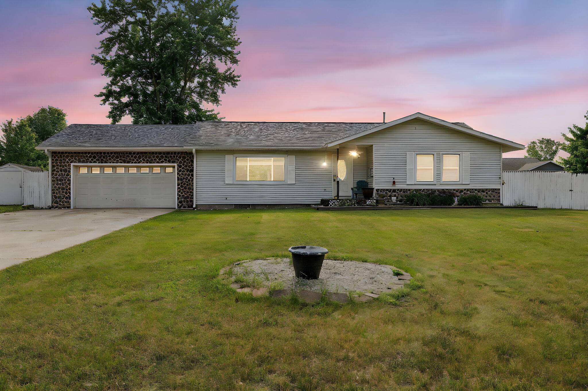 Ravenna, MI 49451,3689 Lo-Al Drive