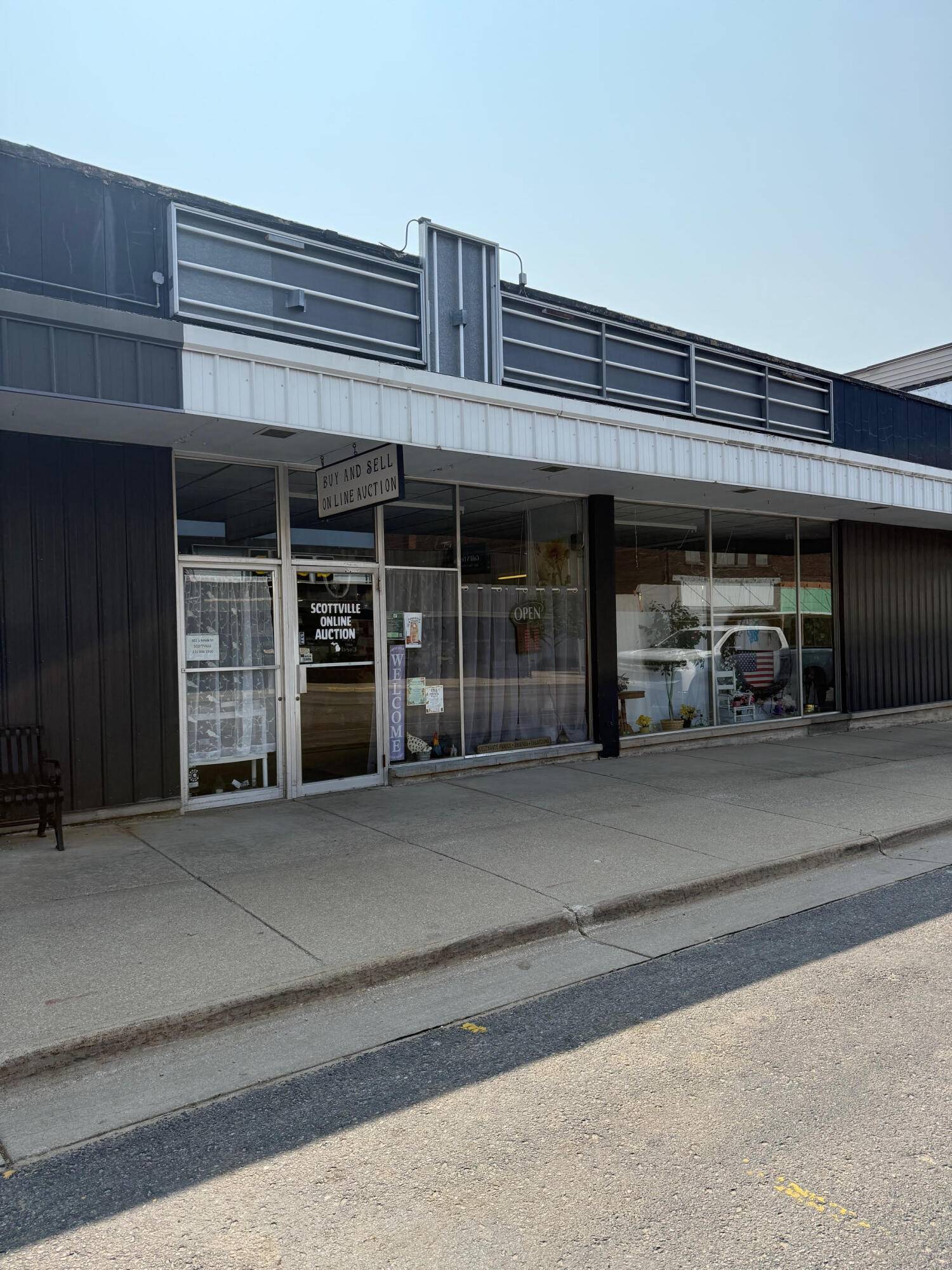 Scottville, MI 49454,107 S Main Street