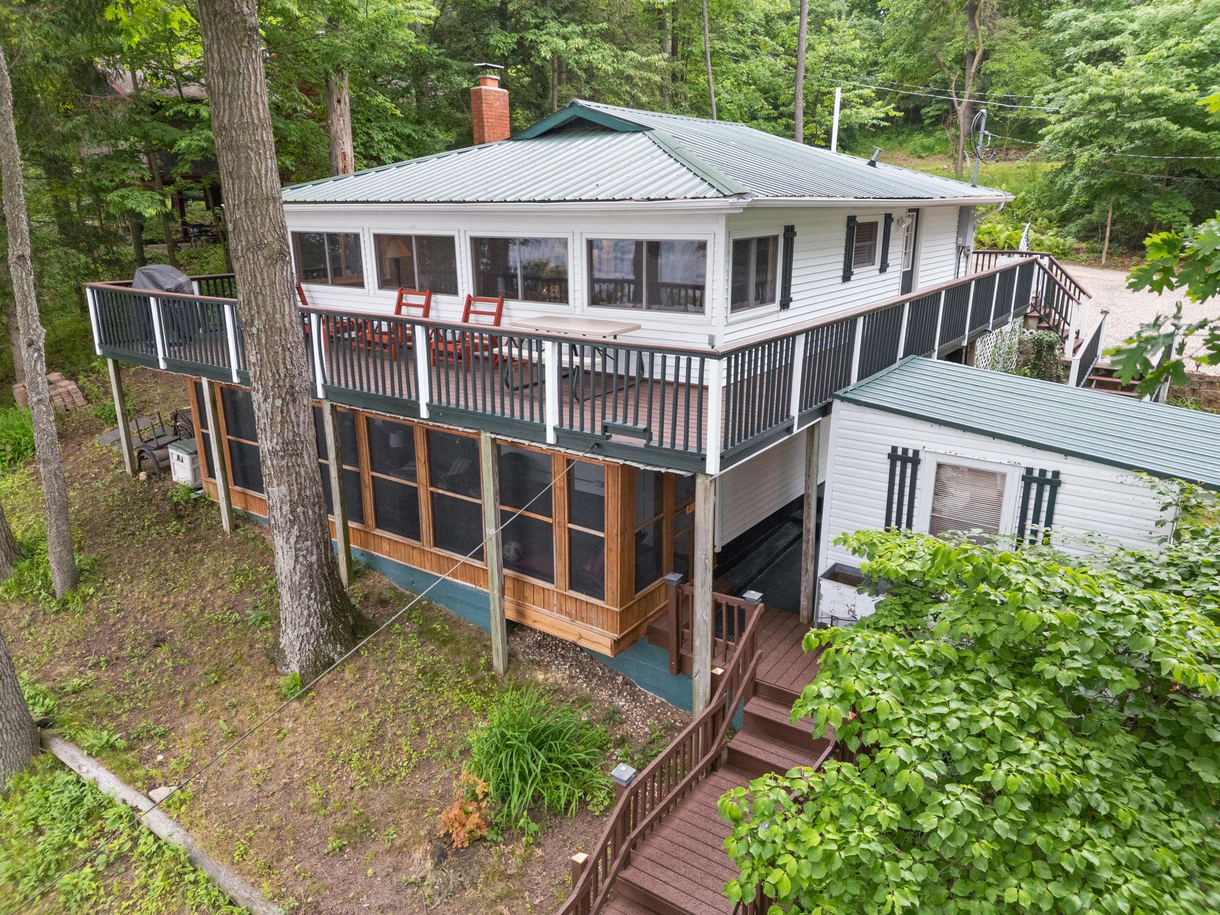 Hillsdale, MI 49242,3184 N Lakeshore Drive
