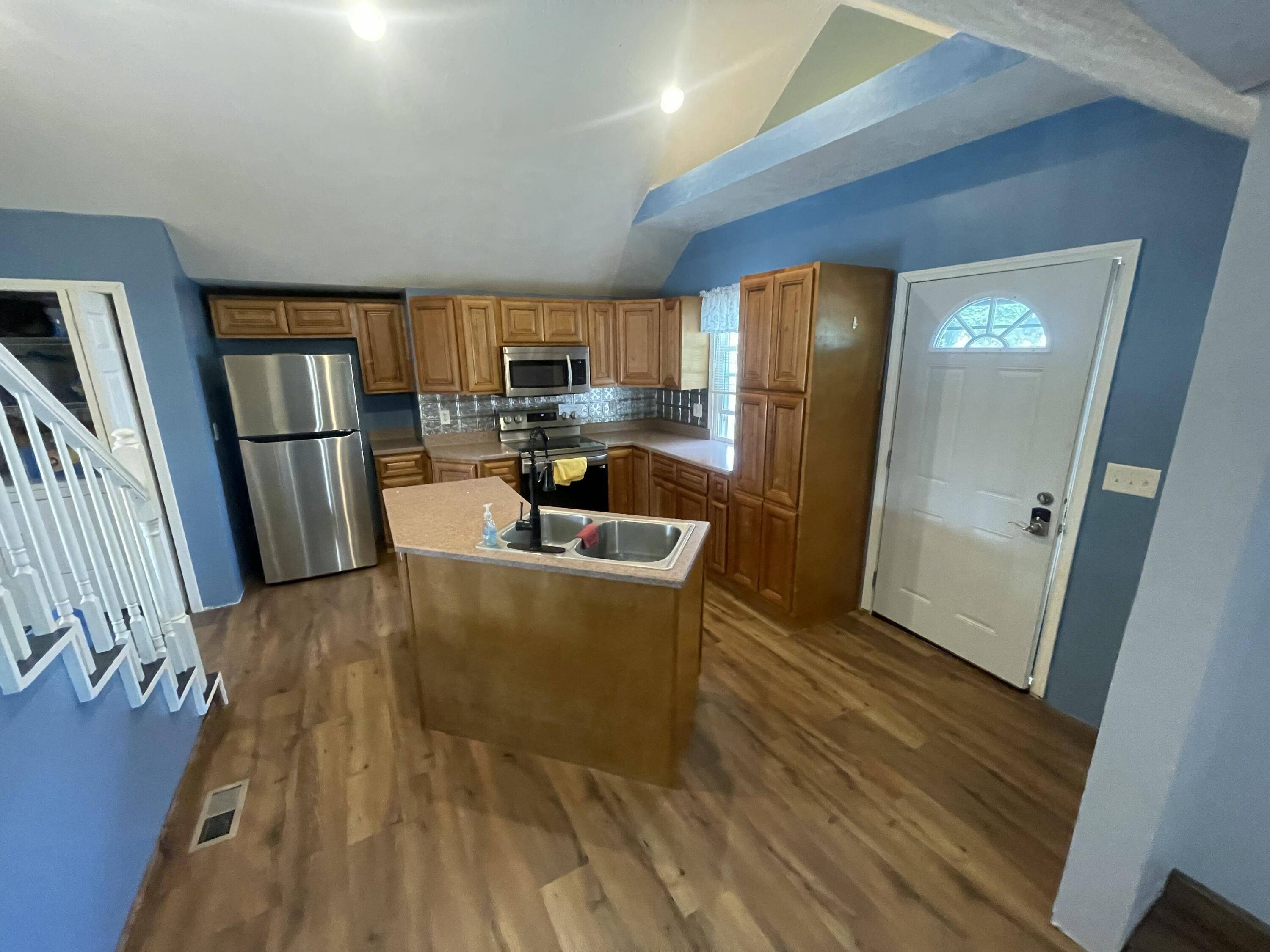 Belding, MI 48809,613 James Street