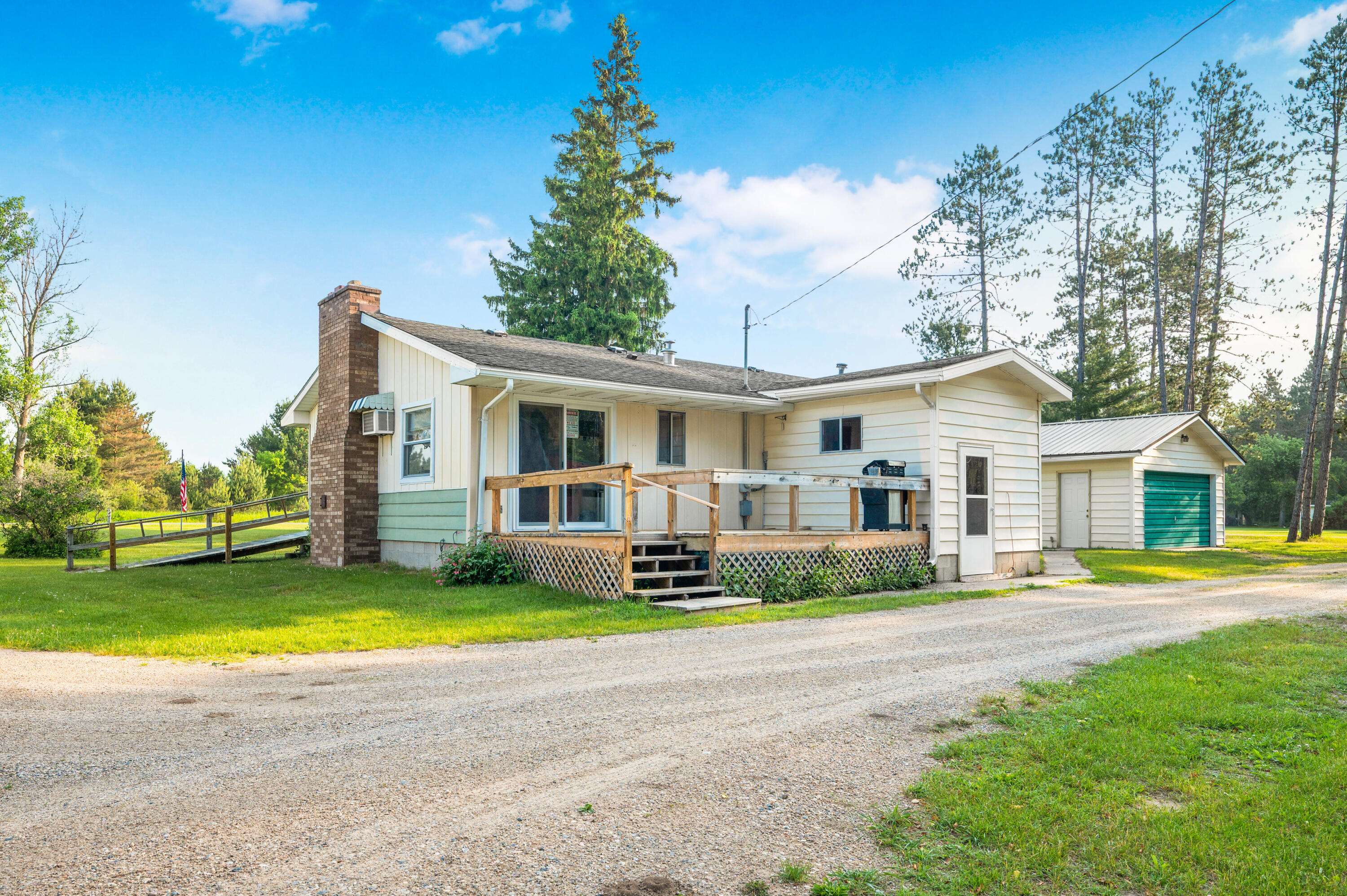 Evart, MI 49631,7873 River Rd