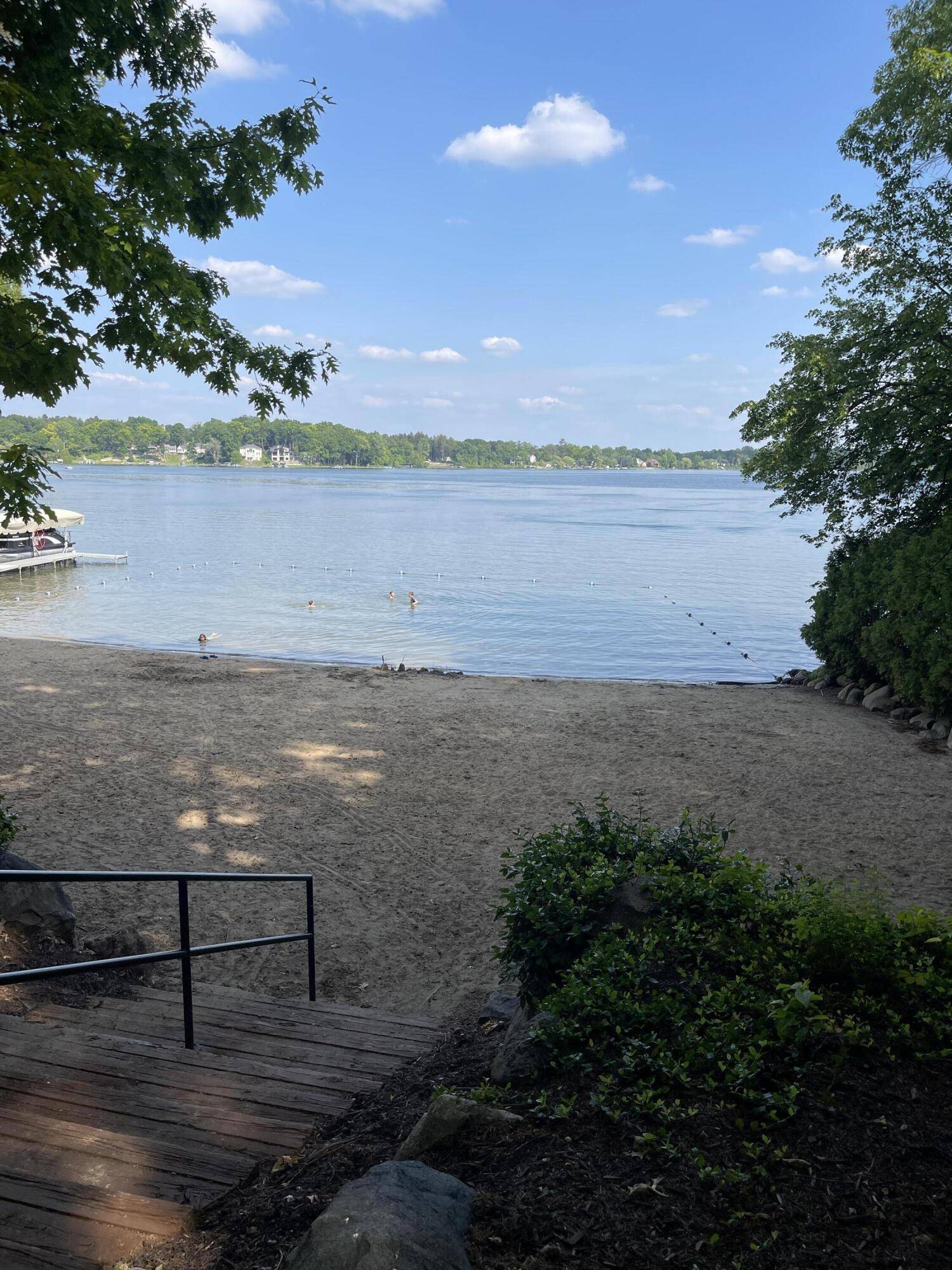 Howell, MI 48843,3179 Lakewood Shores Drive