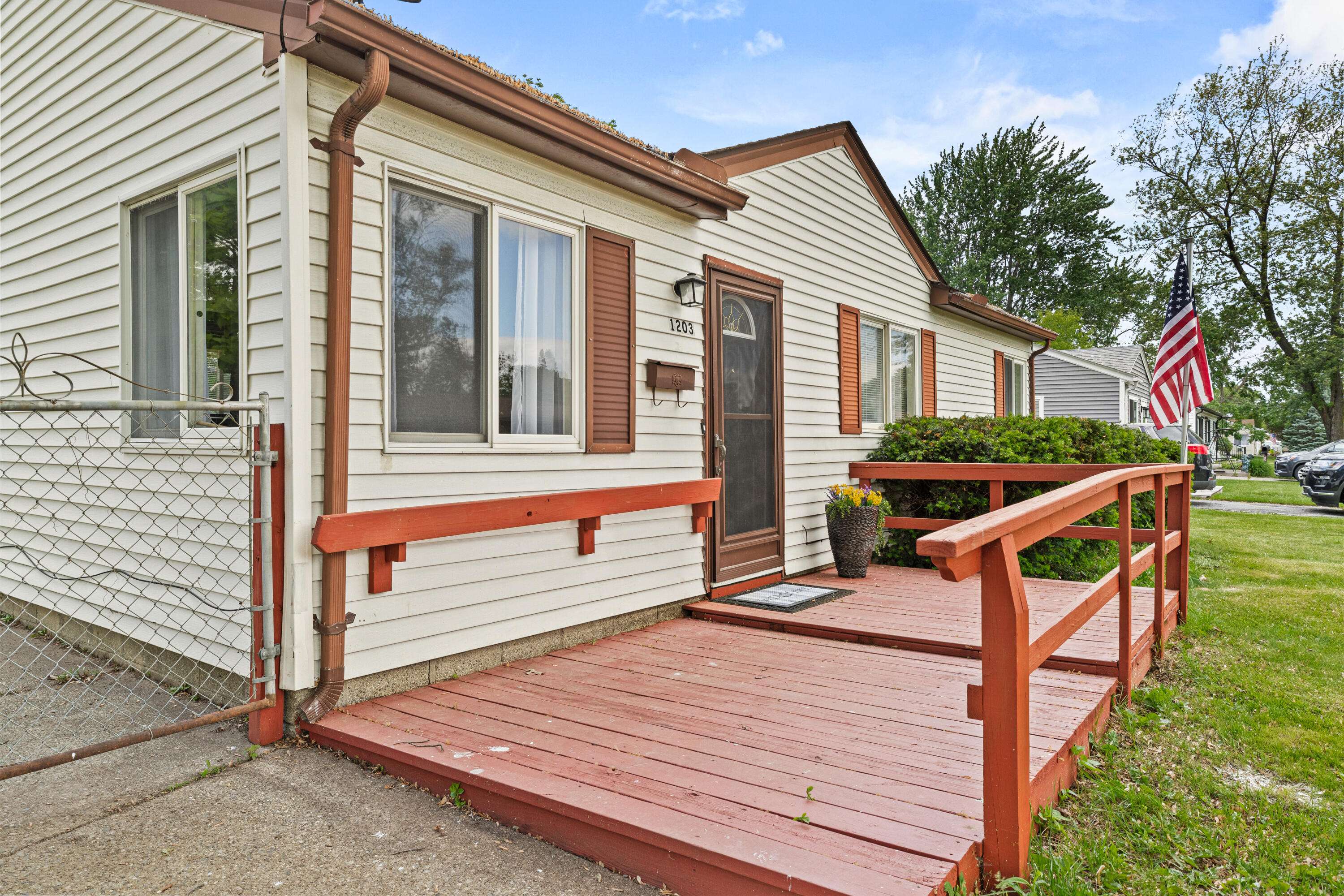 Garden City, MI 48135,1203 Gilman Street