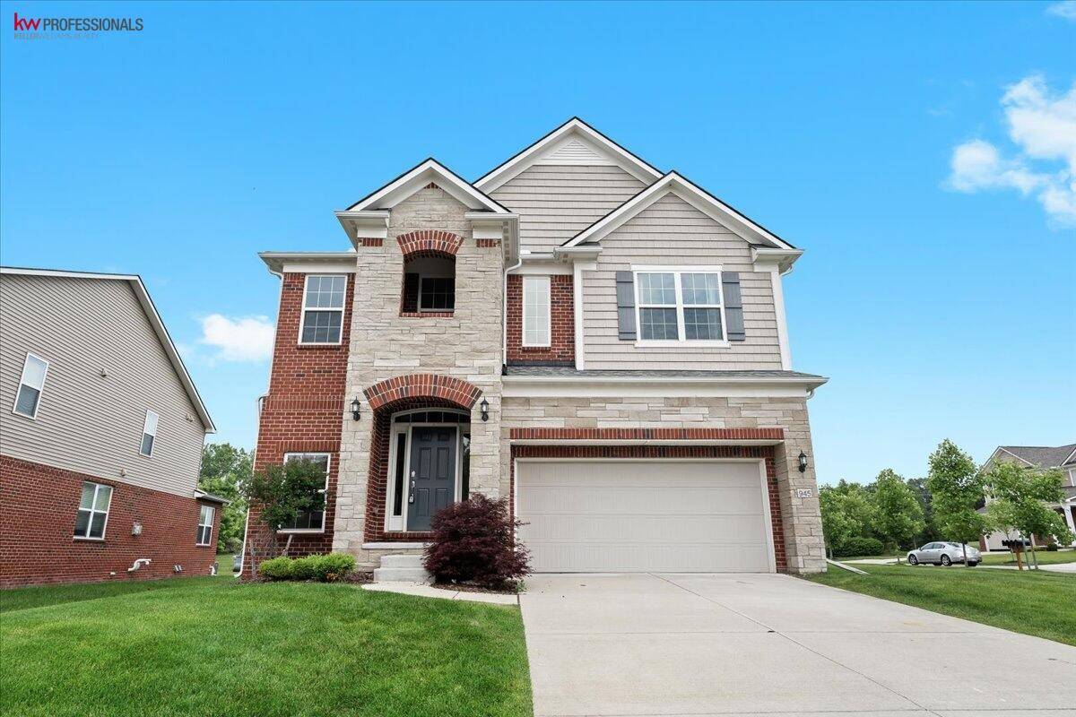 Canton, MI 48187,945 Reef Drive