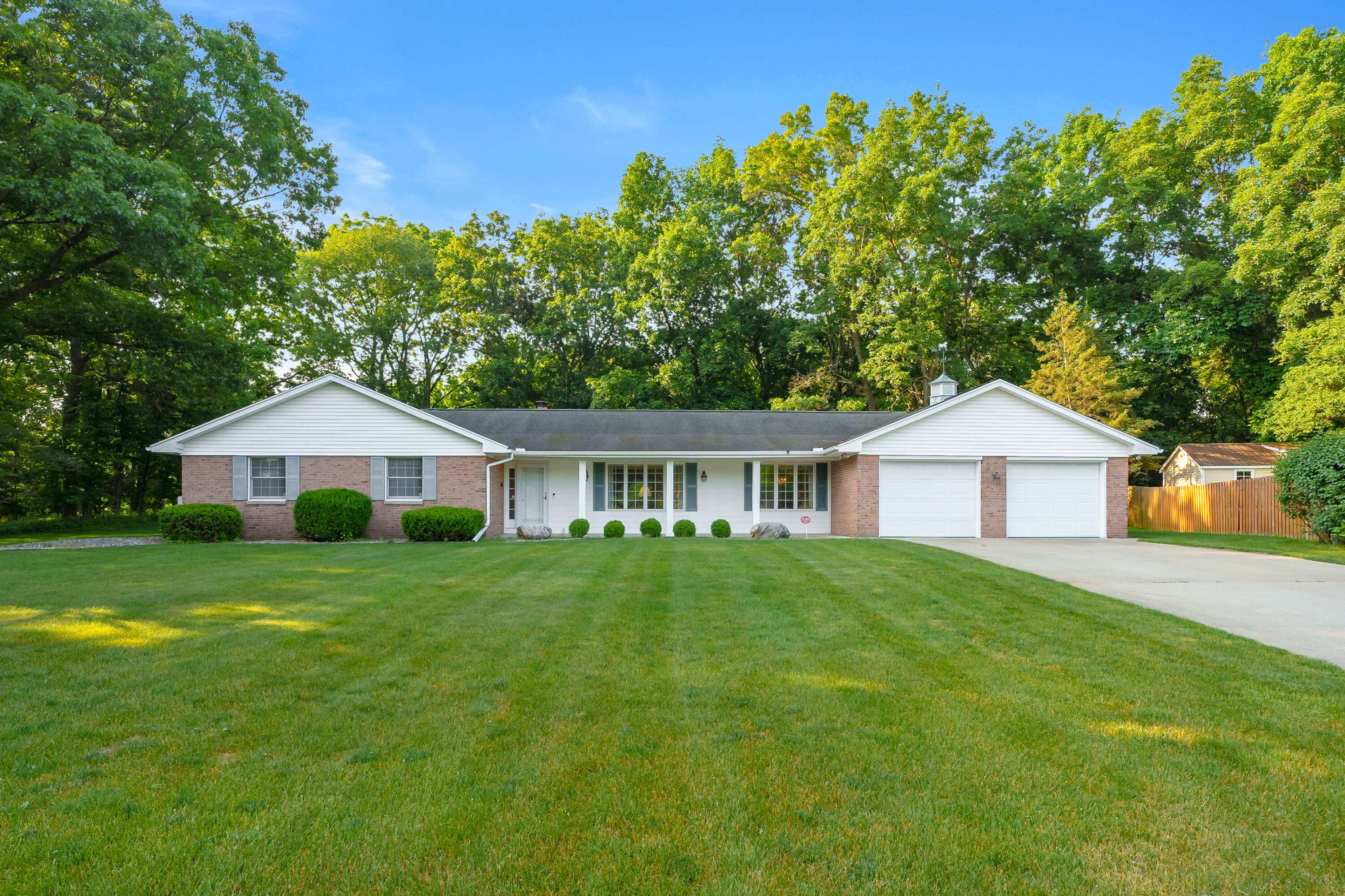 Kalamazoo, MI 49004,3977 Observation Avenue