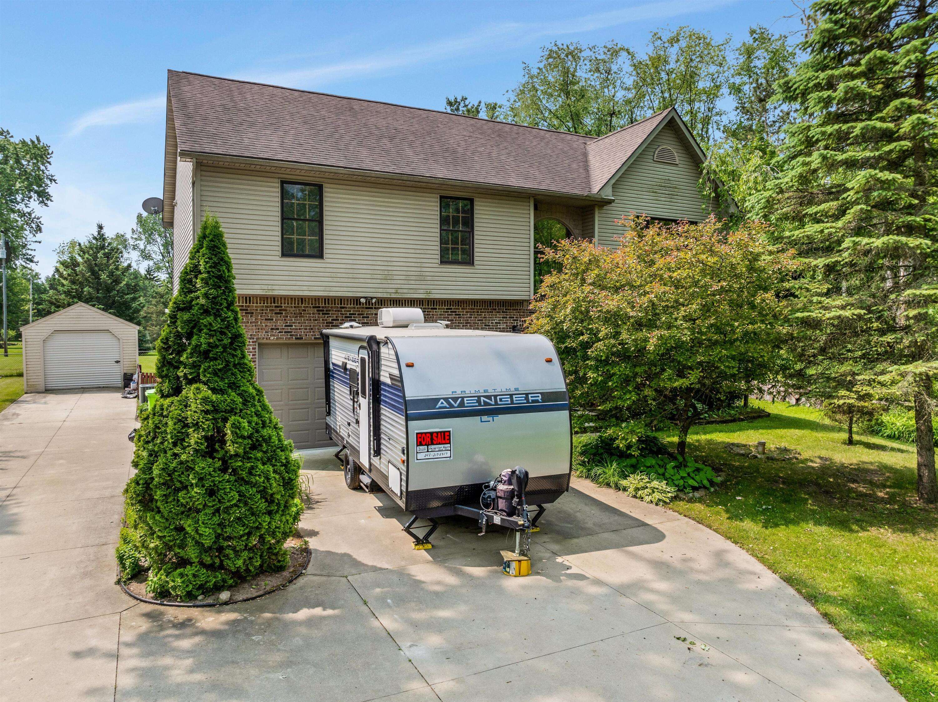 Highland, MI 48356,2160 Dean Drive
