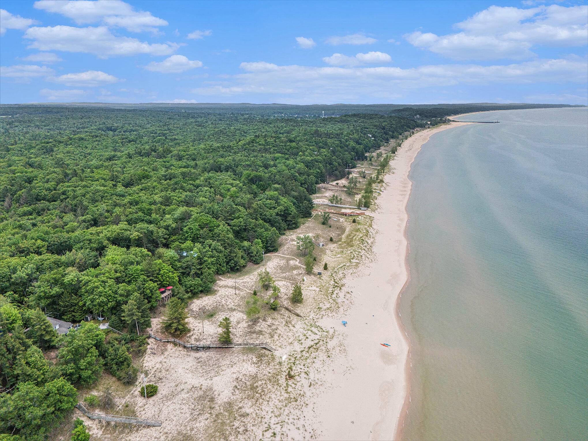 Pentwater, MI 49449,8641 N Perry Avenue