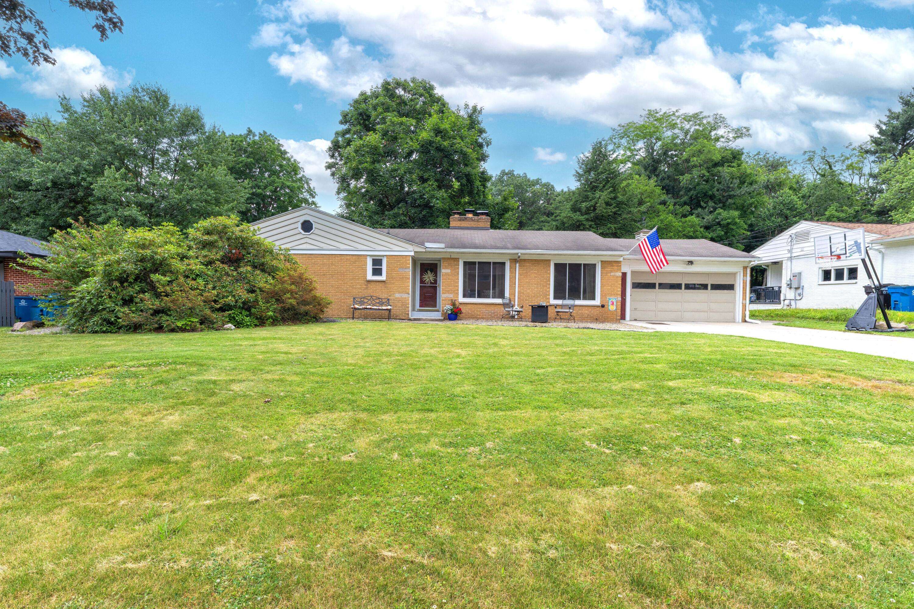 Kalamazoo, MI 49008,4340 Sunset Drive