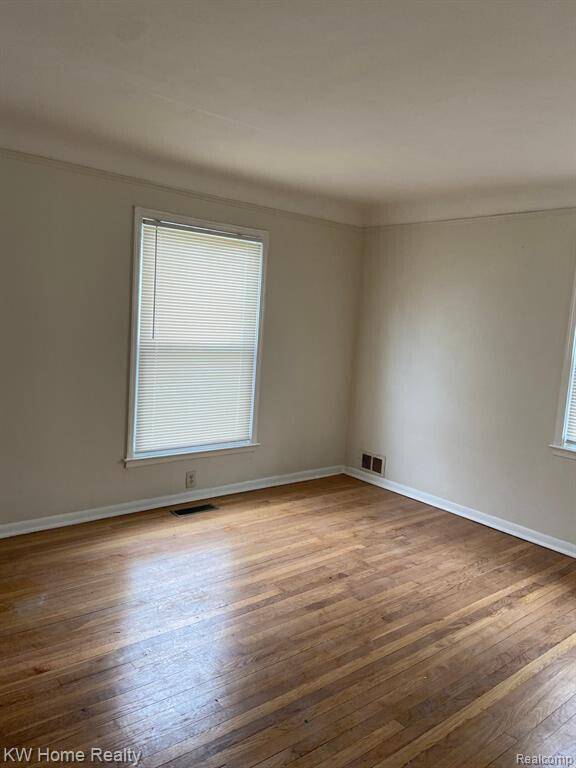 Detroit, MI 48224,9403 Camley Street