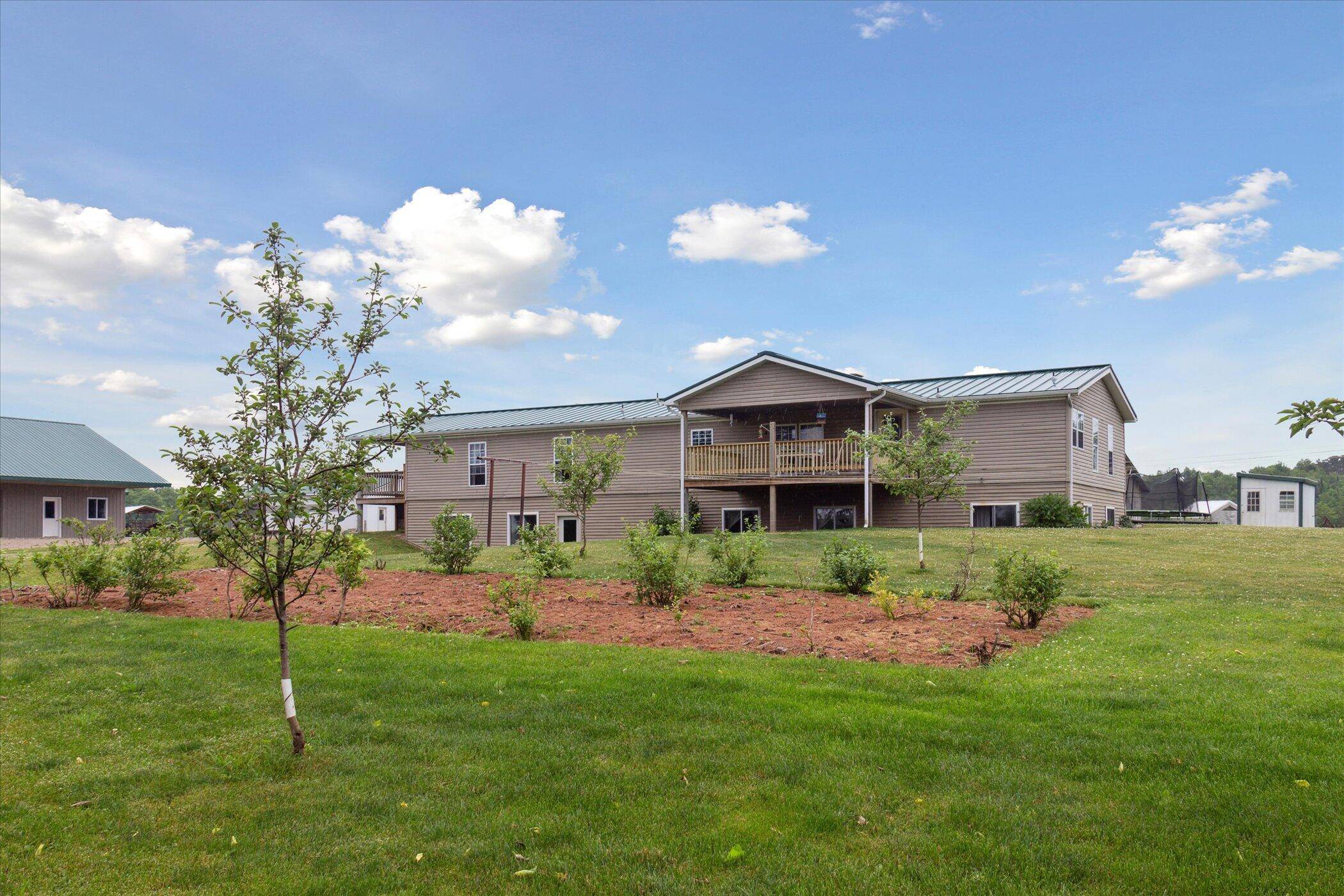 Tustin, MI 49688,21576 220th Avenue