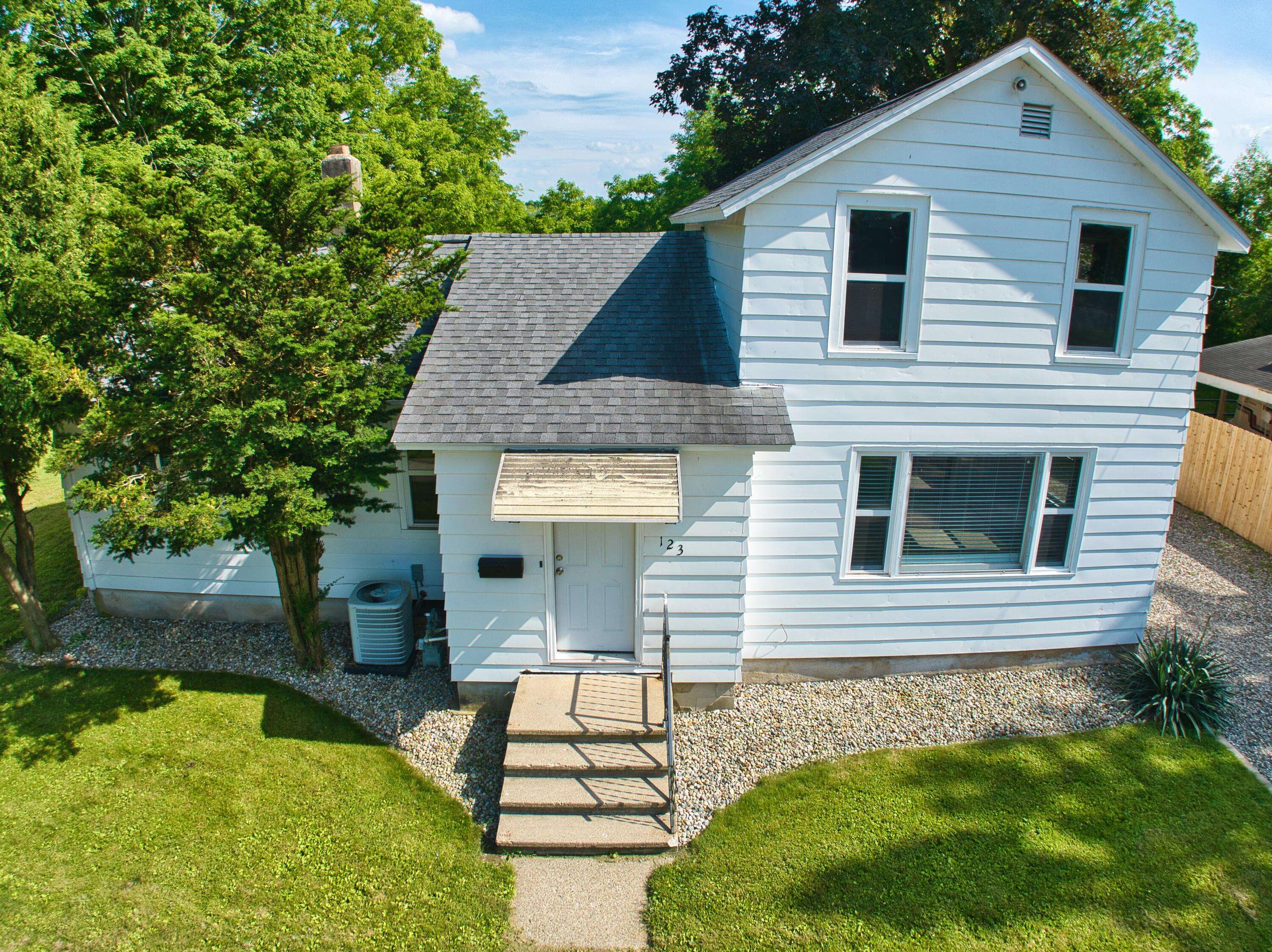 Quincy, MI 49082,123 E Jefferson Street
