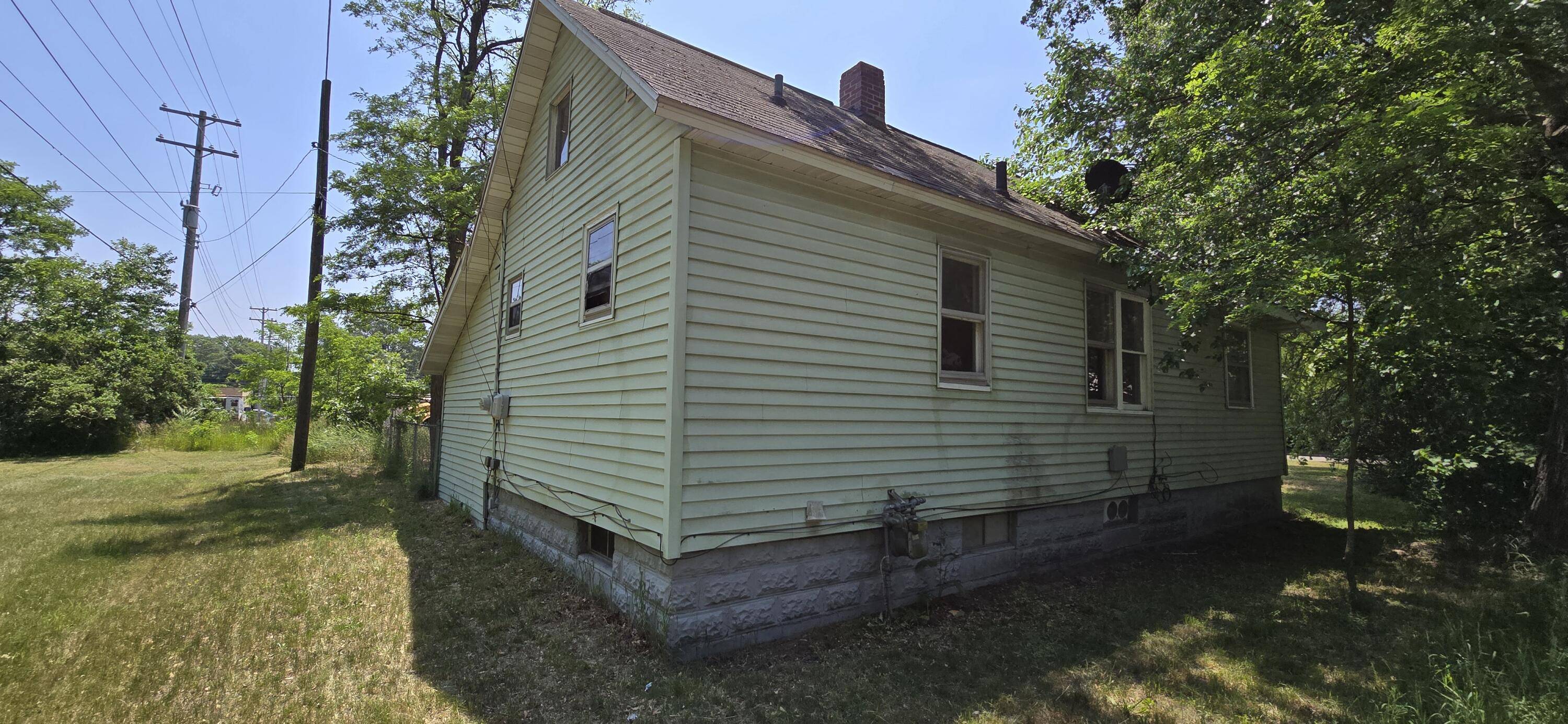 Muskegon, MI 49444,2524 8th Street