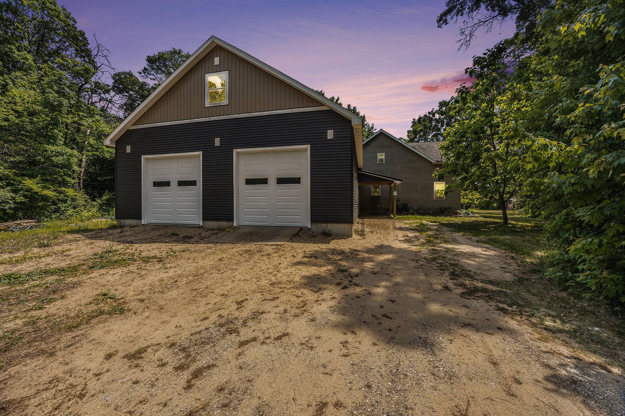 Howard City, MI 49329,21008 Tamarack Road