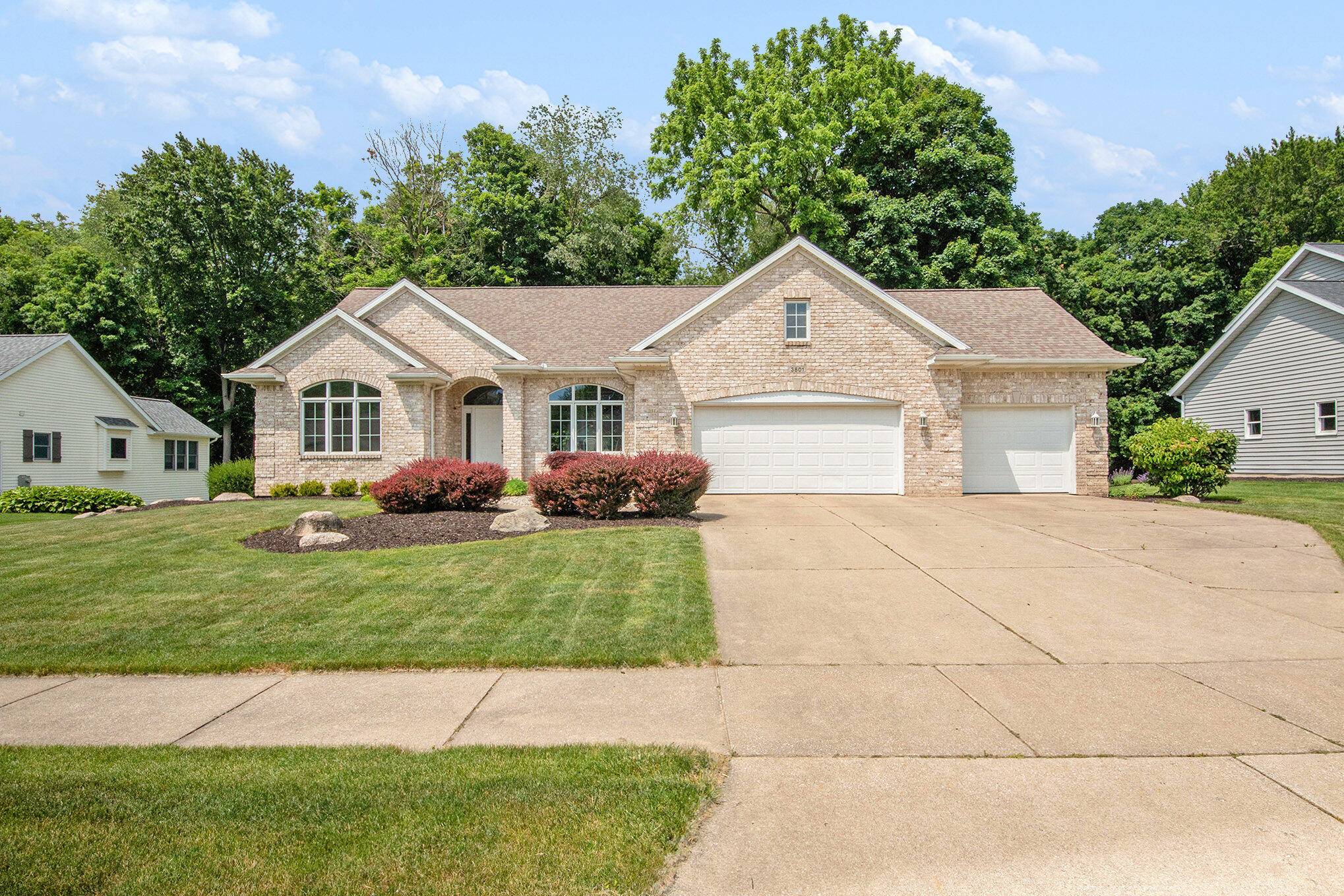 Hudsonville, MI 49426,3801 Hillside Drive