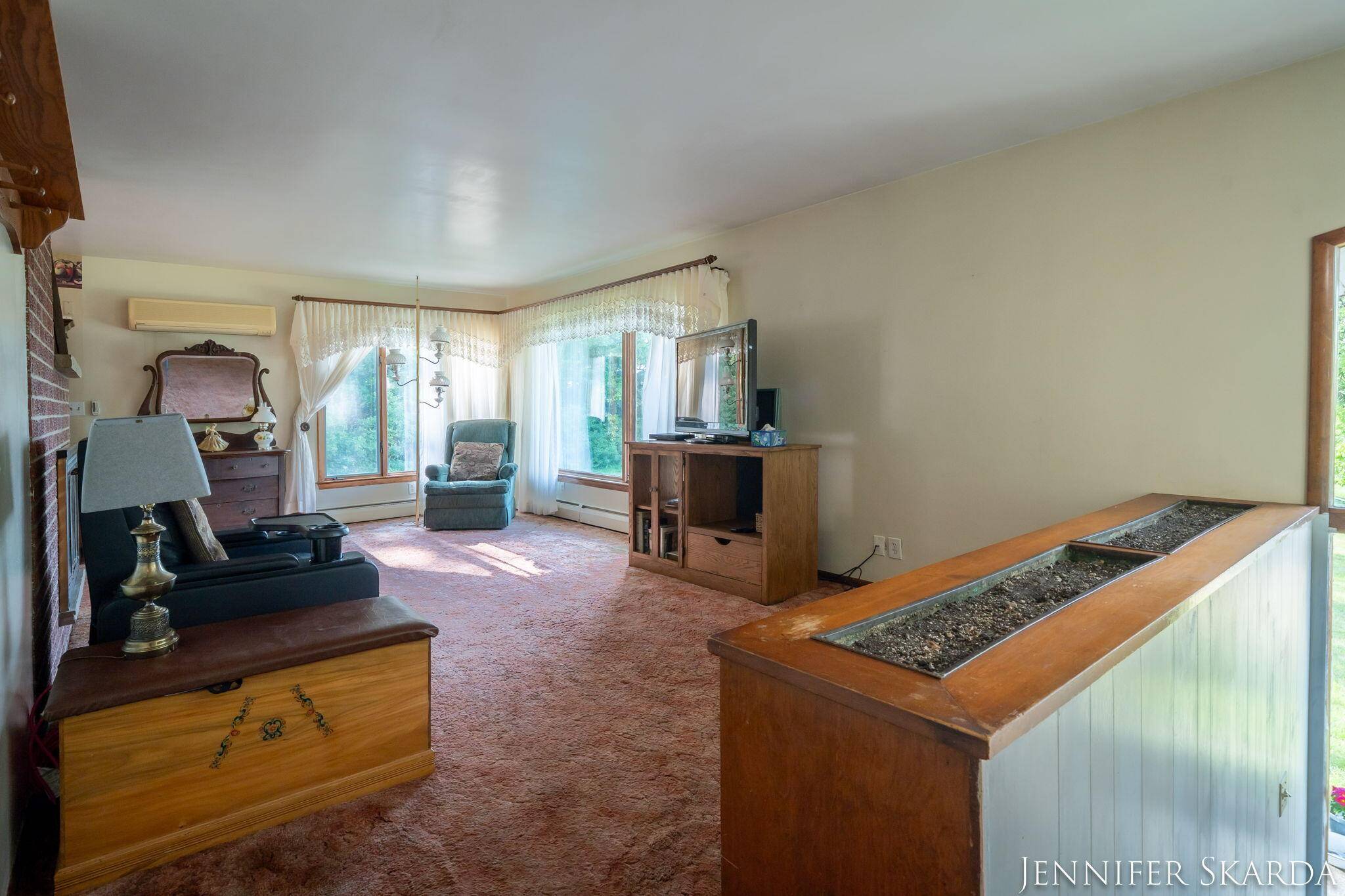 Cedar Springs, MI 49319,9546 Benham NE Street