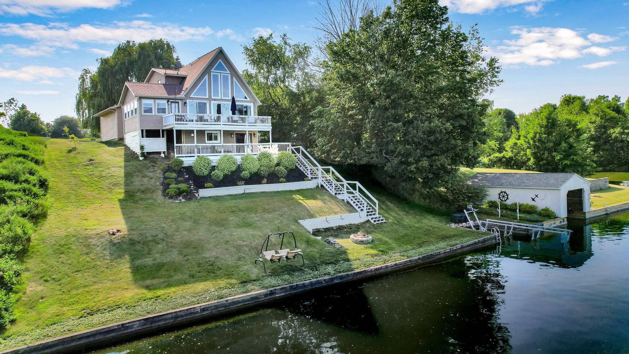 Perrinton, MI 48871,10823 Lakeside Drive