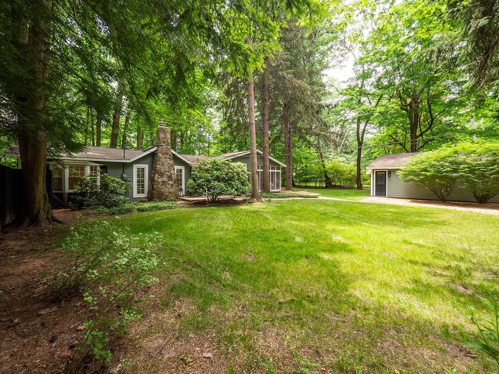 Sawyer, MI 49125,6670 Ravenswood Avenue