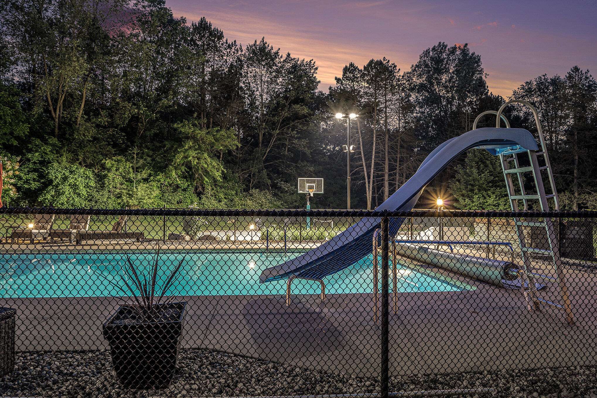 Alto, MI 49302,10310 E Rivershore SE Drive