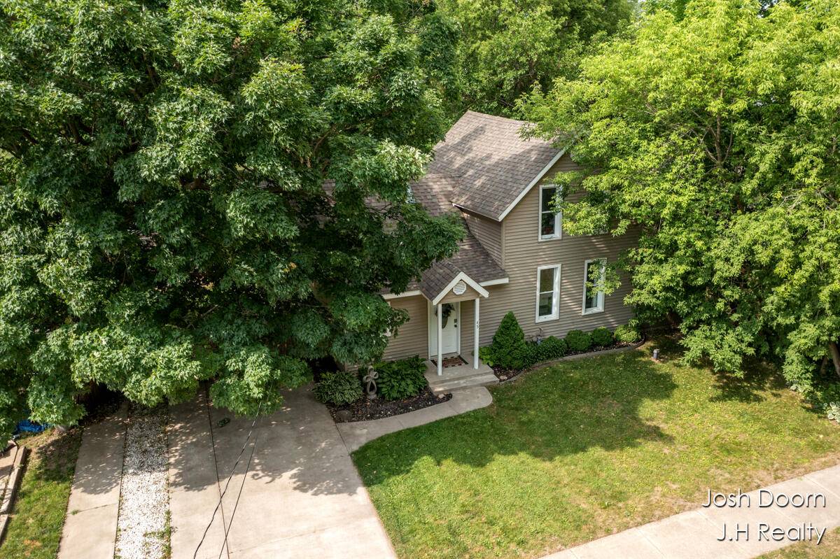 Kent City, MI 49330,45 1st S Street