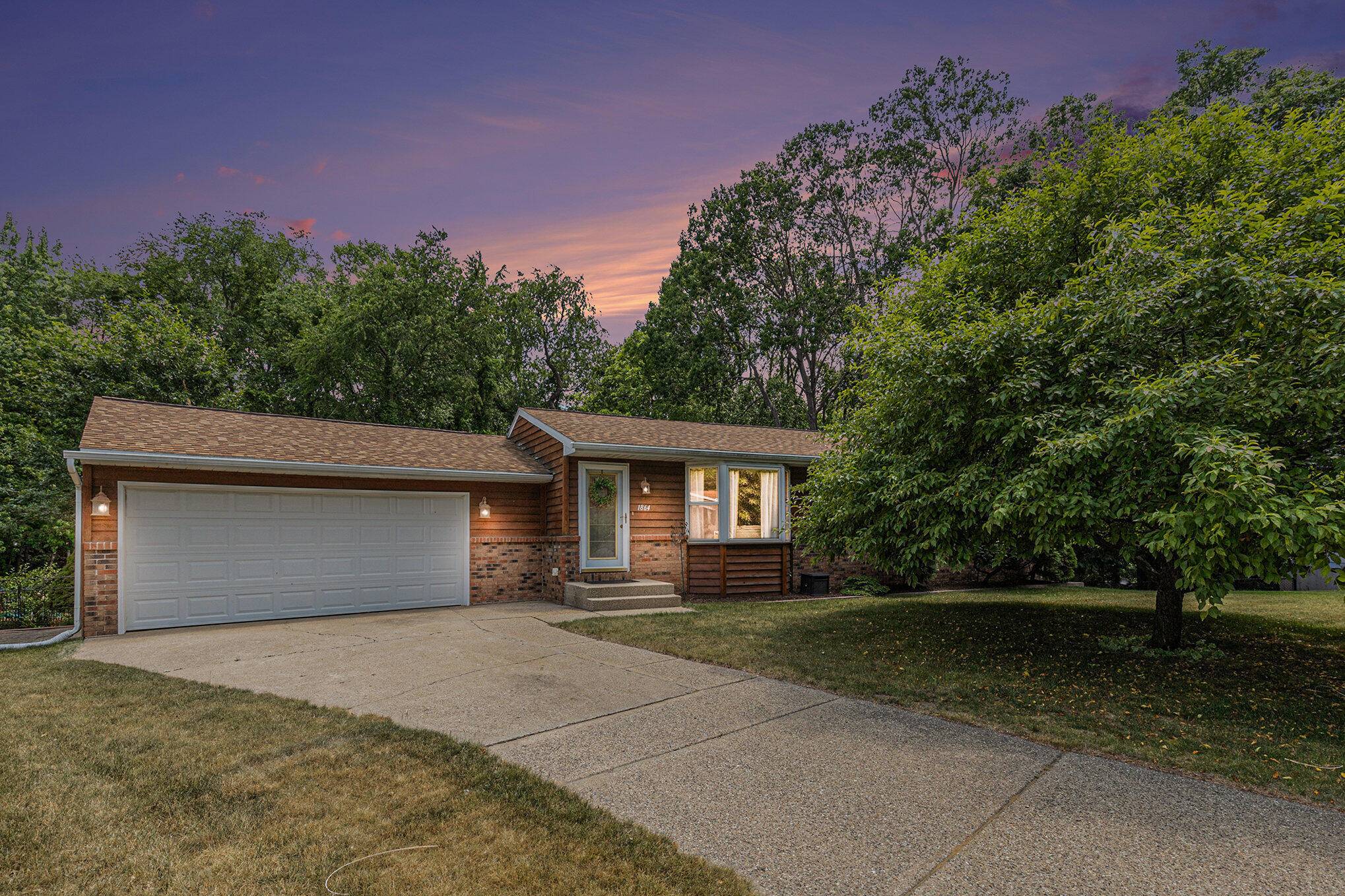 Lowell, MI 49331,1864 Junewood SE Court