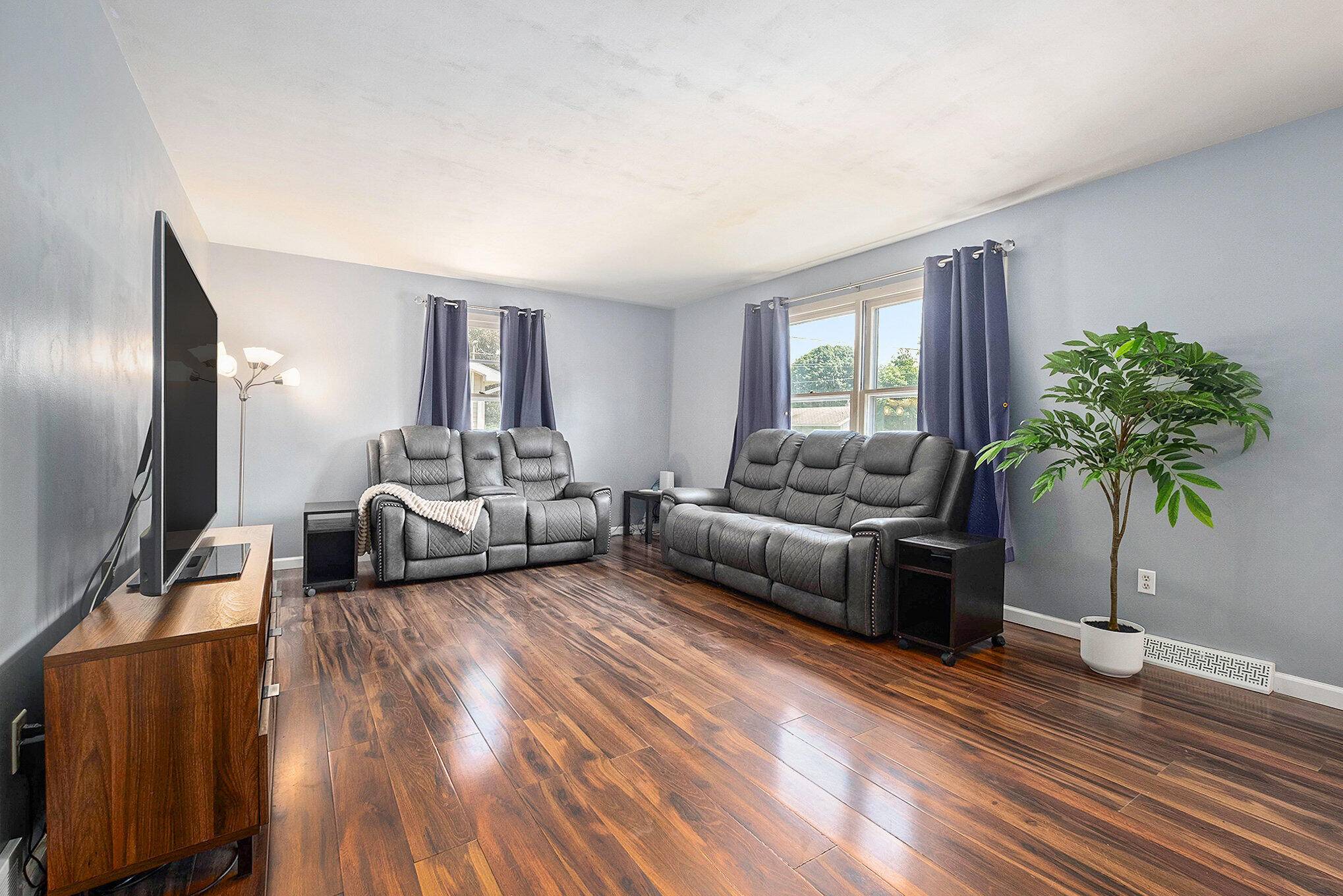 Wyoming, MI 49519,1707 Blanchard SW Street